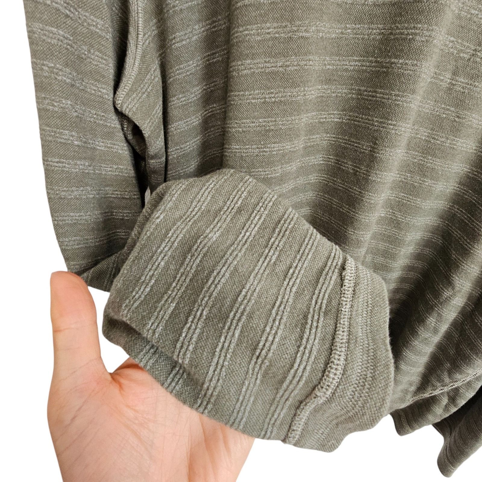 Tommy Bahama Tommy Bahama Mens Striped Henley Knit Sweater Size XL Preppy Size US L / EU 52-54 / 3 - 4 Thumbnail