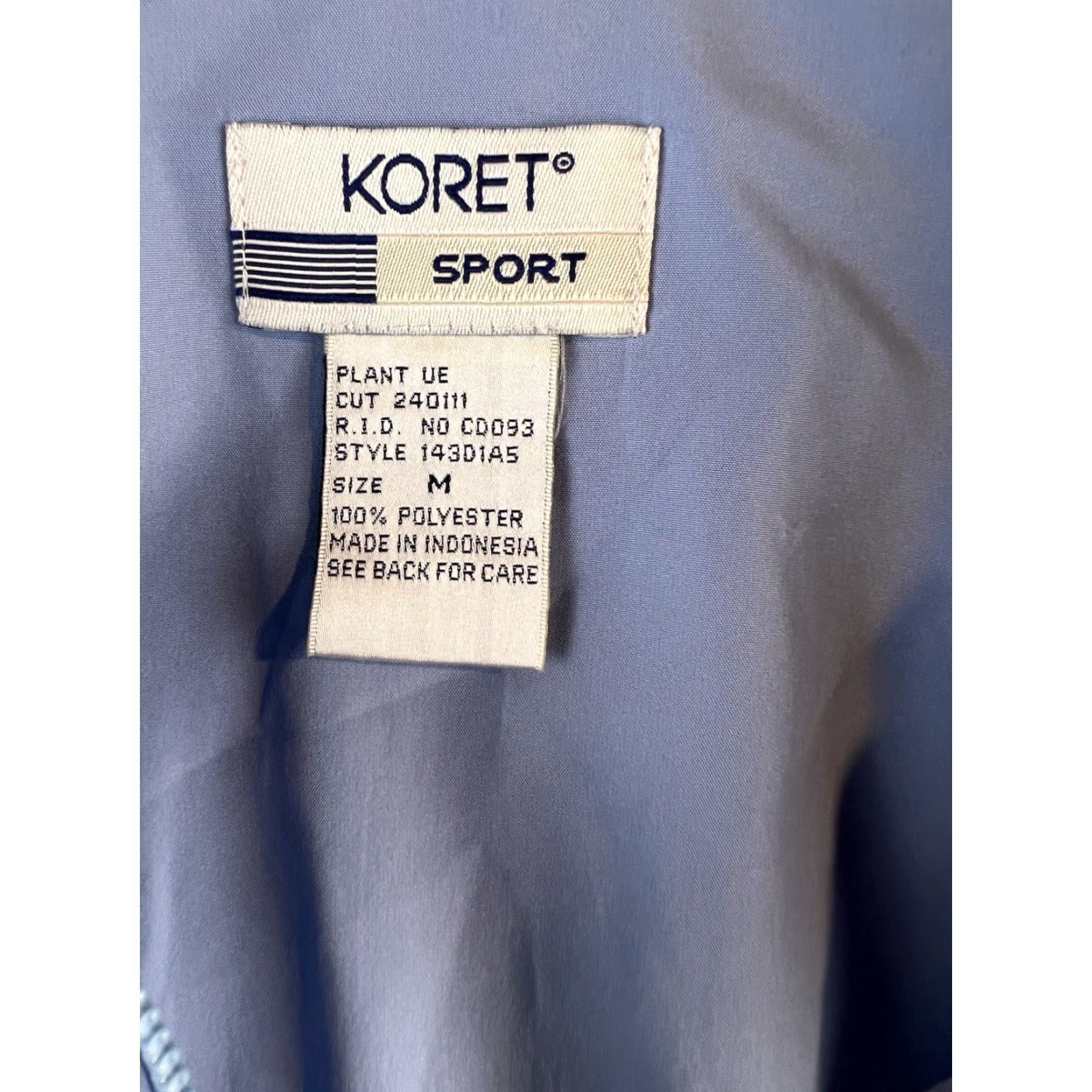 Vintage VINTAGE Koret Sport Windbreaker Jacket Womens M Periwinkle Blue Preppy Windbreaker Zip Short Sleeve Size M / US 6-8 / IT 42-44 - 3 Thumbnail