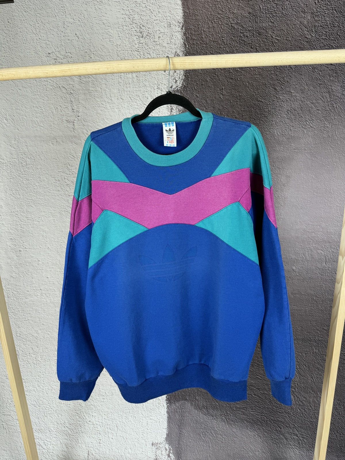 Adidas Adidas vintage 90s colour blocked big logo sweatshirt Size US L / EU 52-54 / 3 - 1 Thumbnail