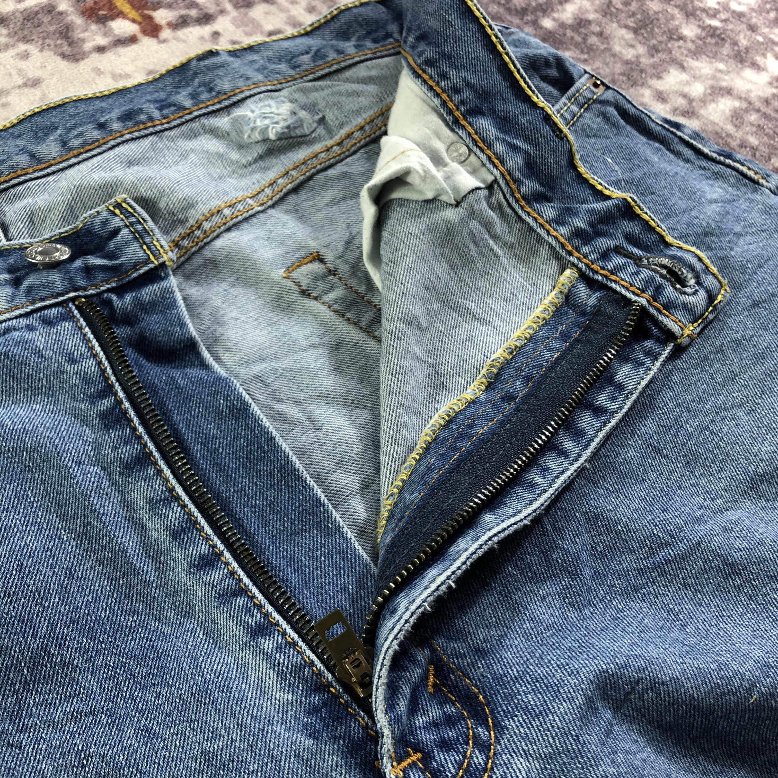 Levi's × Vintage Vintage Blue Wash Levis 550 Jeans-JM3493 Size US 41 - 8 Thumbnail