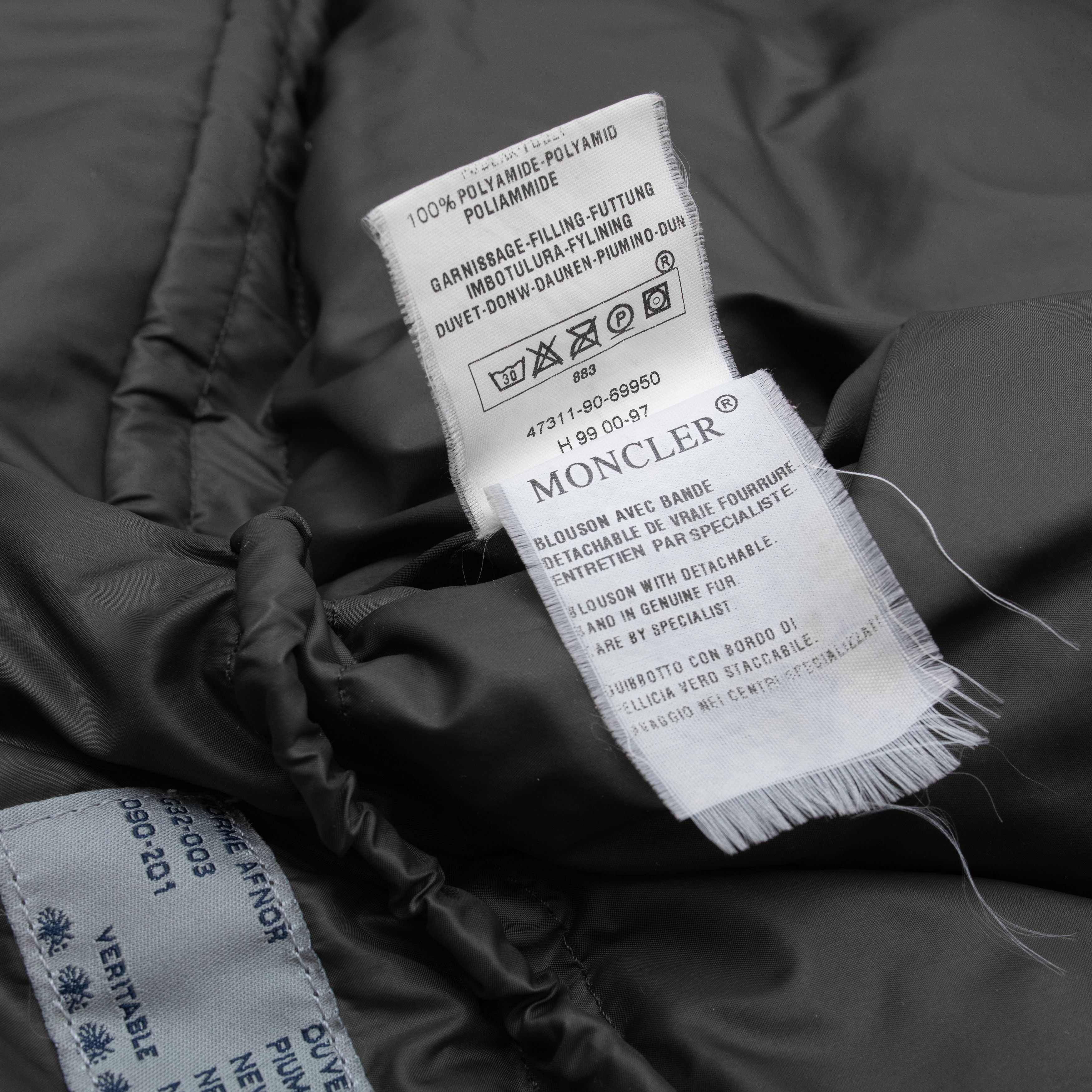 Moncler MONCLER GRENOBLE Vintage 90s Khaki Down Puffer Jacket Size S / US 4 / IT 40 - 8 Thumbnail