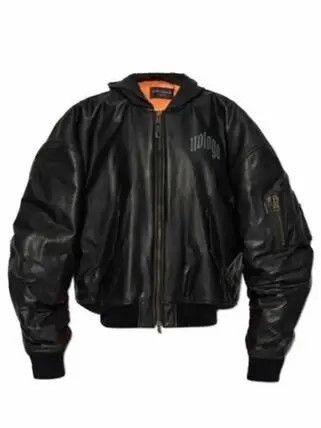 Balenciaga o1bcso1str0426 Nologo Hooded Bomber Jacket in Black Size US XS / EU 42 / 0 - 1 Preview