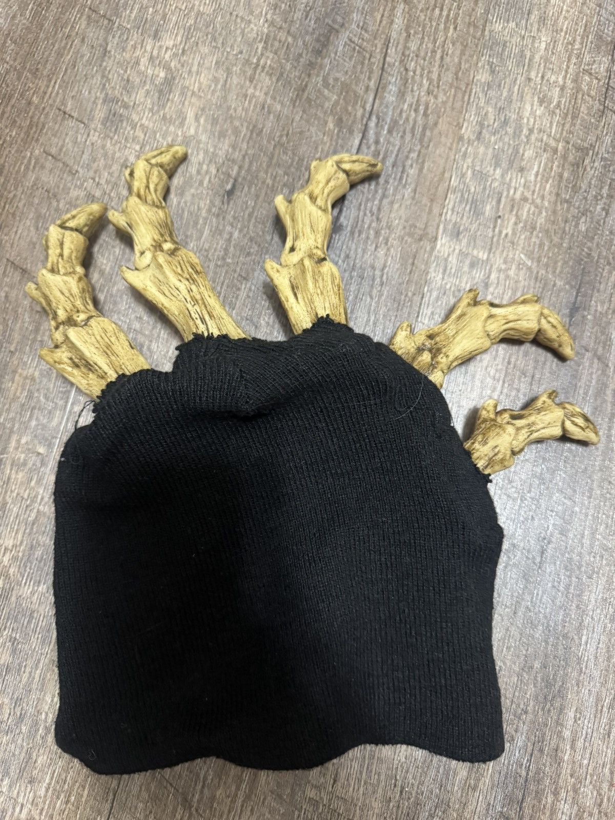 Vintage Skele Spiked mohawk beanie Size ONE SIZE - 1 Thumbnail