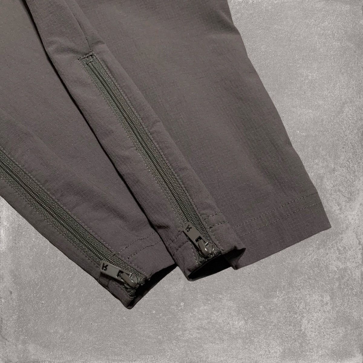 Represent Clo. Represent Small 247 Pants Grey Track Pant Bottoms Cargos Size US 30 / EU 46 - 4 Thumbnail