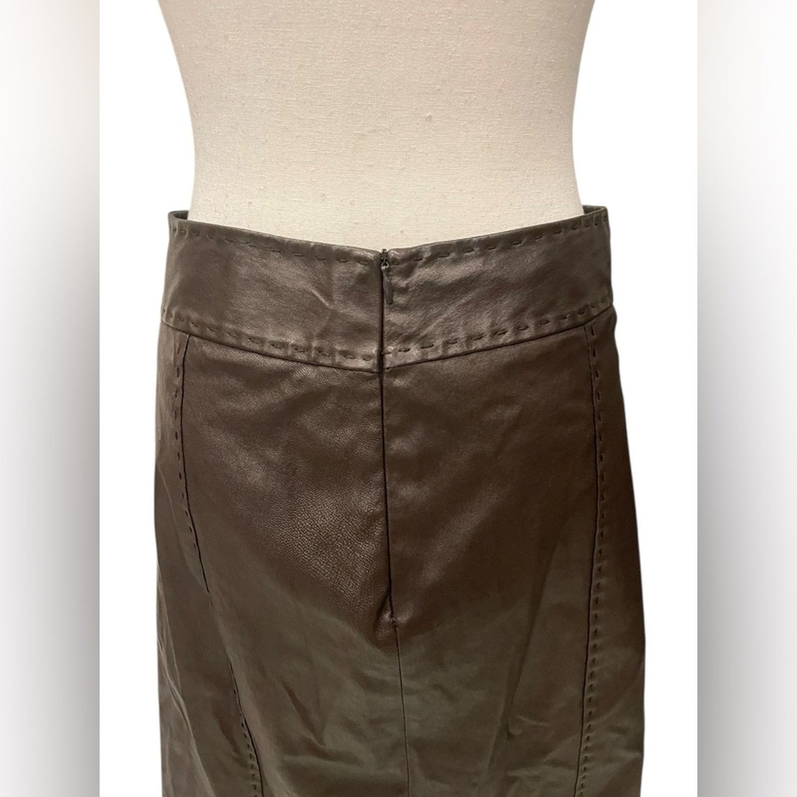 Kiton KITON Woman Dark Brown Faux Leather Skirt Size:46 Size 32" / US 10 / IT 46 - 6 Thumbnail