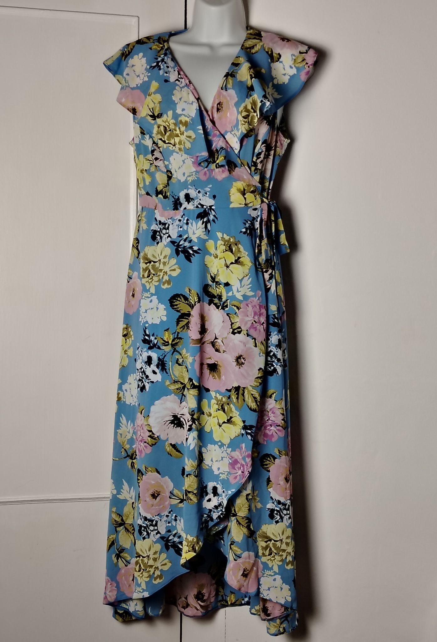 Other Pre-Loved Dress Womens UK 16 Blue Floral Wrap Maxi Ruffle Size XXL / US 16-18 / IT 52-54 - 1 Thumbnail