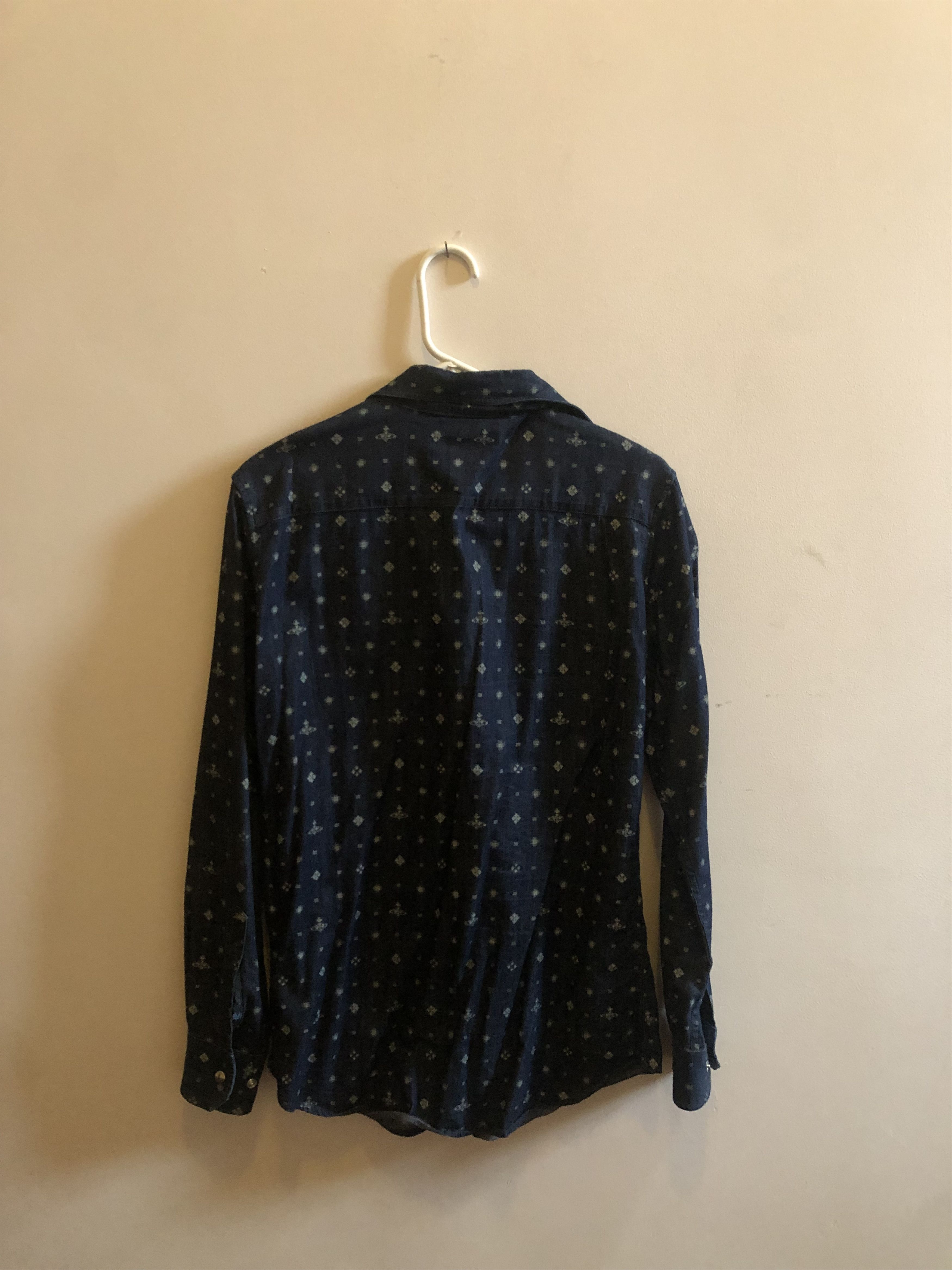 Vivienne Westwood Vivienne Westwood Crest Button Up Size US S / EU 44-46 / 1 - 4 Thumbnail