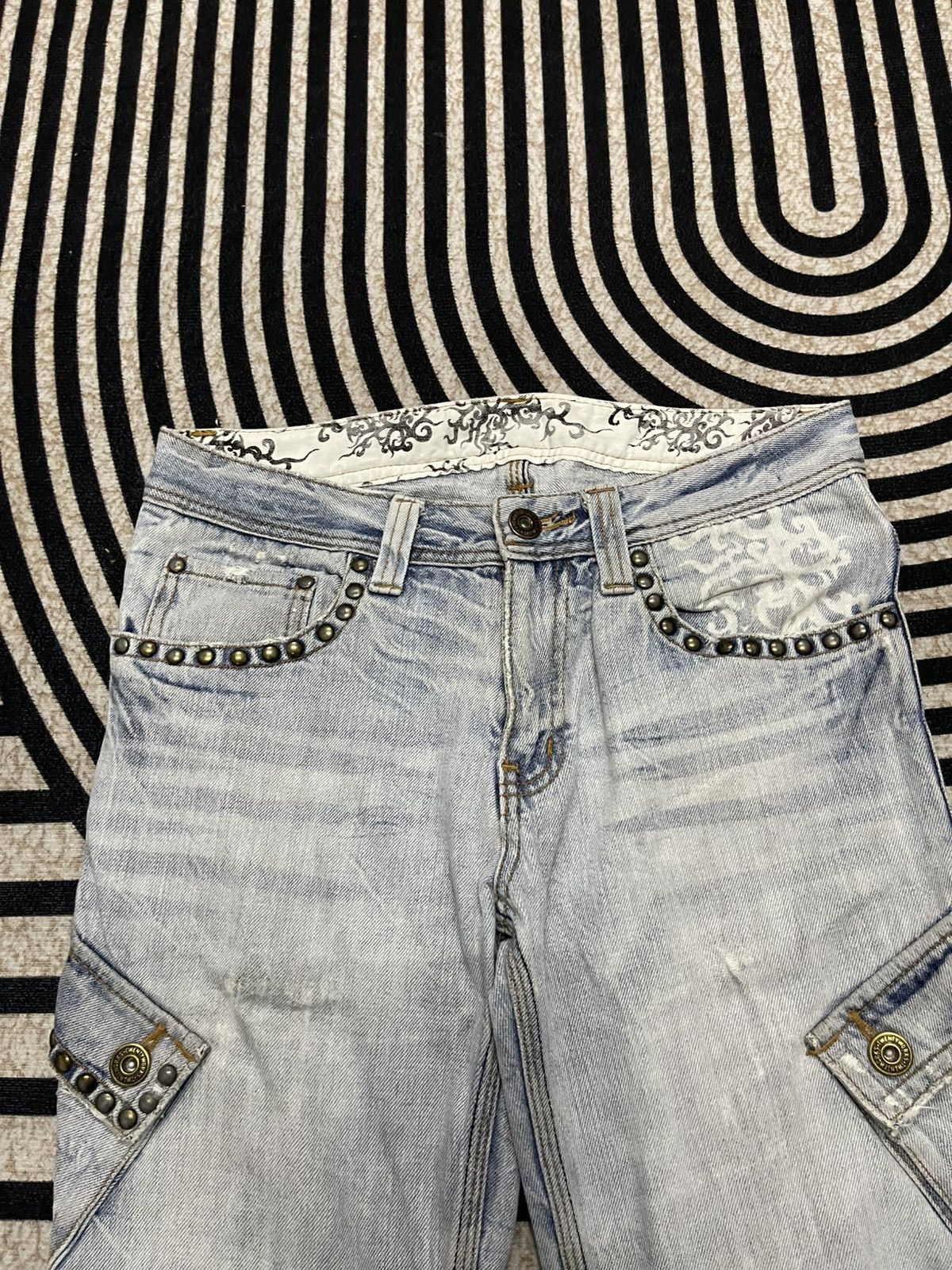 Beauty Beast 2000s TWENTY WORKS STUDDED SIDE POCKET JEANS RARE Size US 31 - 8 Thumbnail