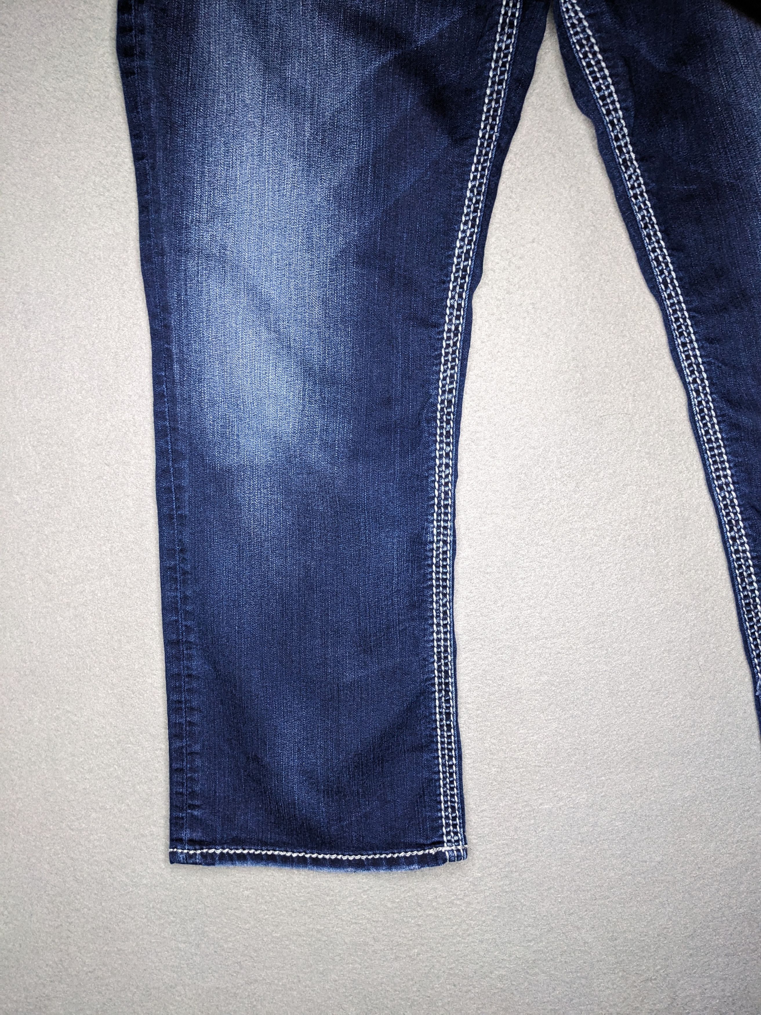 Silver Jeans Co. Silver Jeans Suki Mid Capri 33x24 Y2K Denim Western Dark Size 33" - 6 Thumbnail