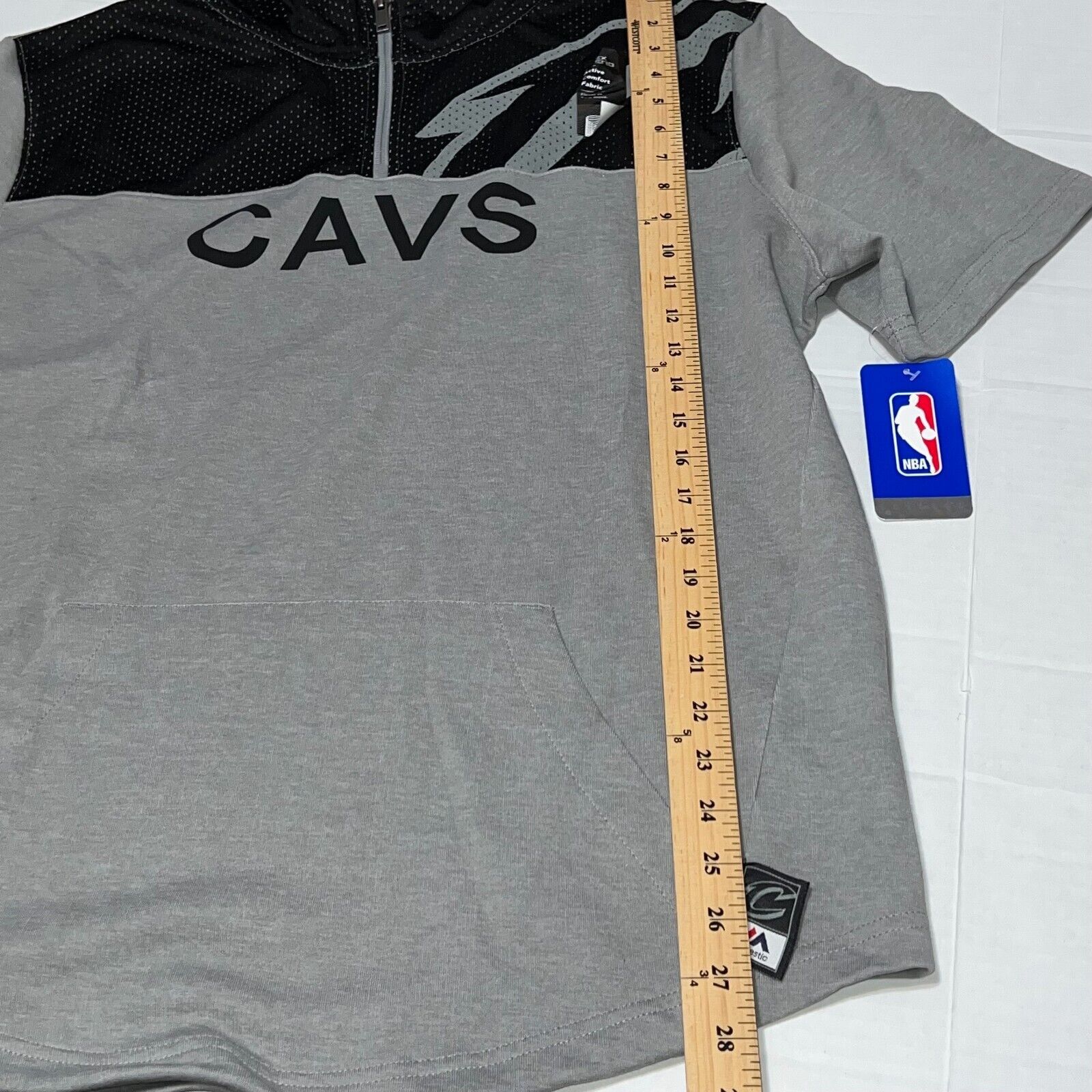 Majestic Majestic NBA Cleveland Cavs Flex S/S Hoodie Sz Large Size US L / EU 52-54 / 3 - 9 Thumbnail