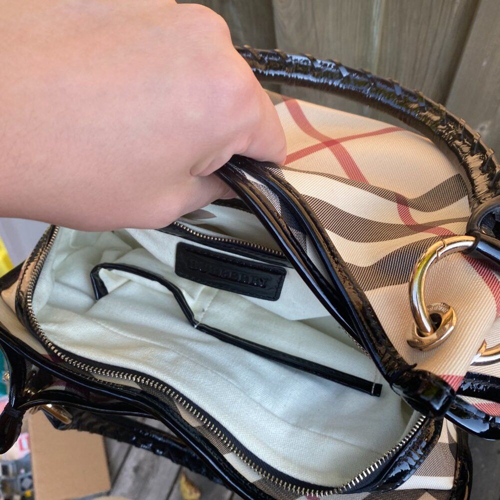 Burberry Burberry Nova check Leather Purse Hand Bag Size ONE SIZE - 8 Thumbnail