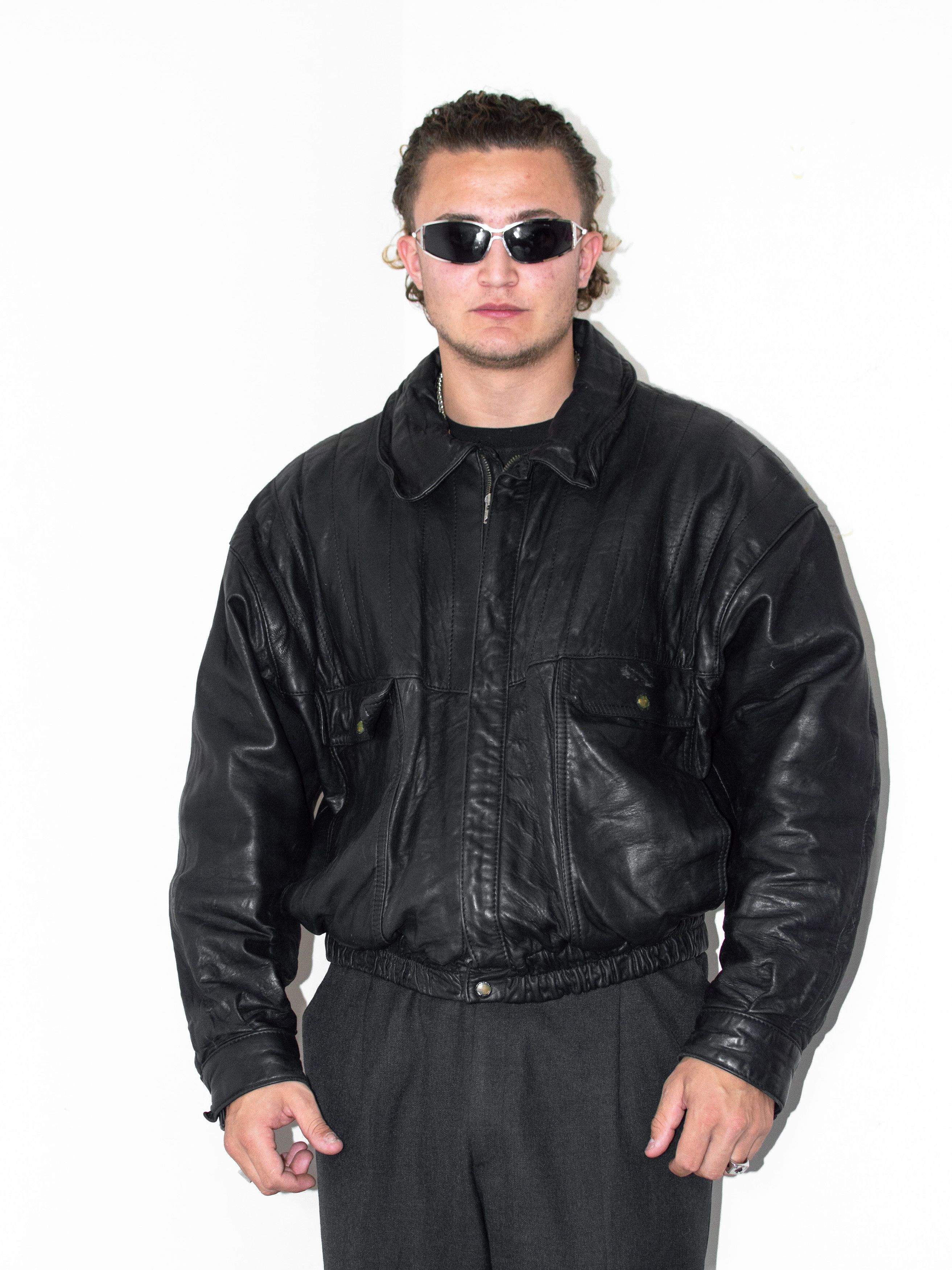 Designer × Vintage Vintage 90s Black Real Leather Oversize Boxy Bomber Jacket Size US XL / EU 56 / 4 - 2 Thumbnail