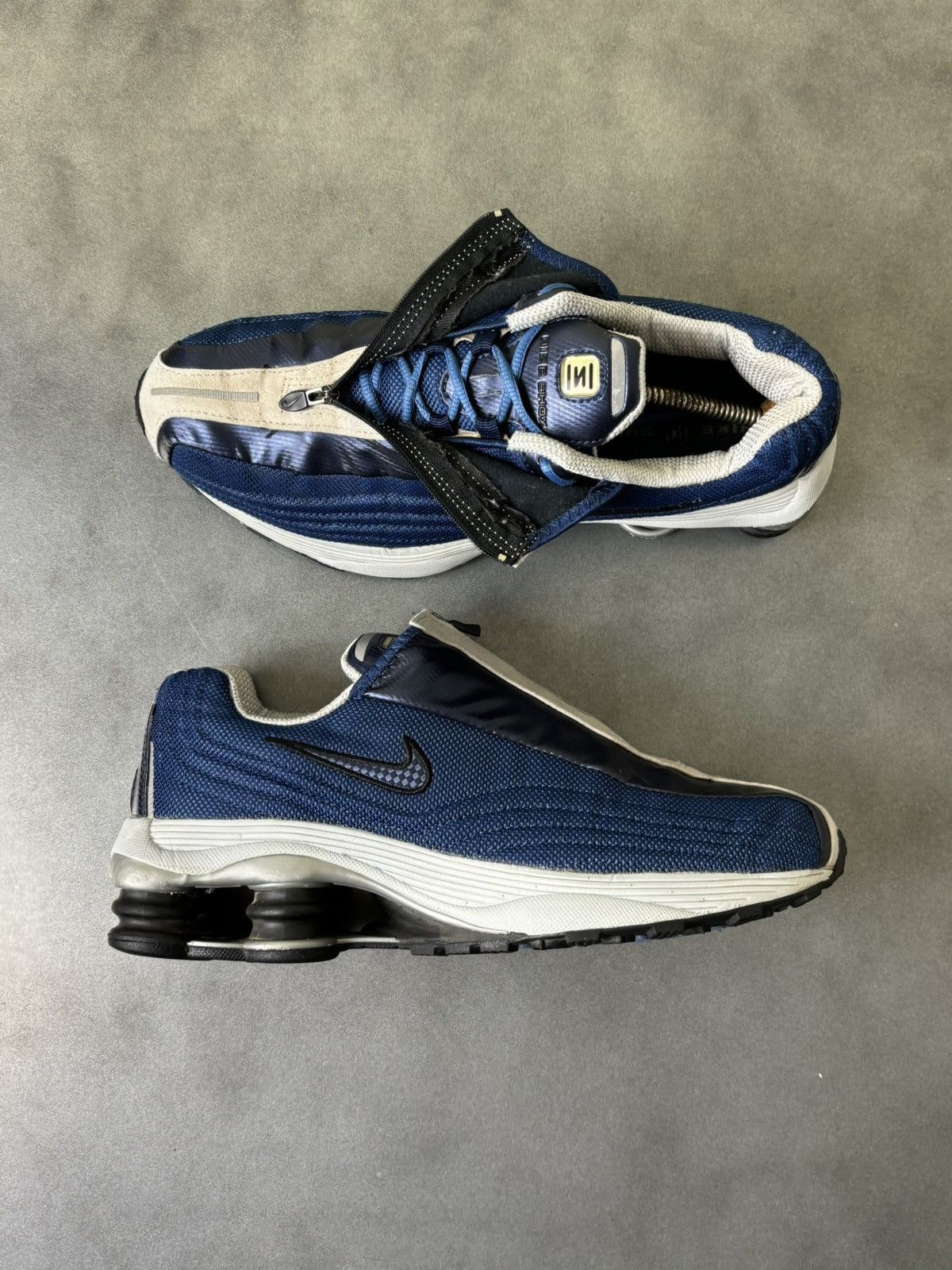 2002 Nike Shox R4+ Vintage Nike Shox Zip Up 104311-441 Mens