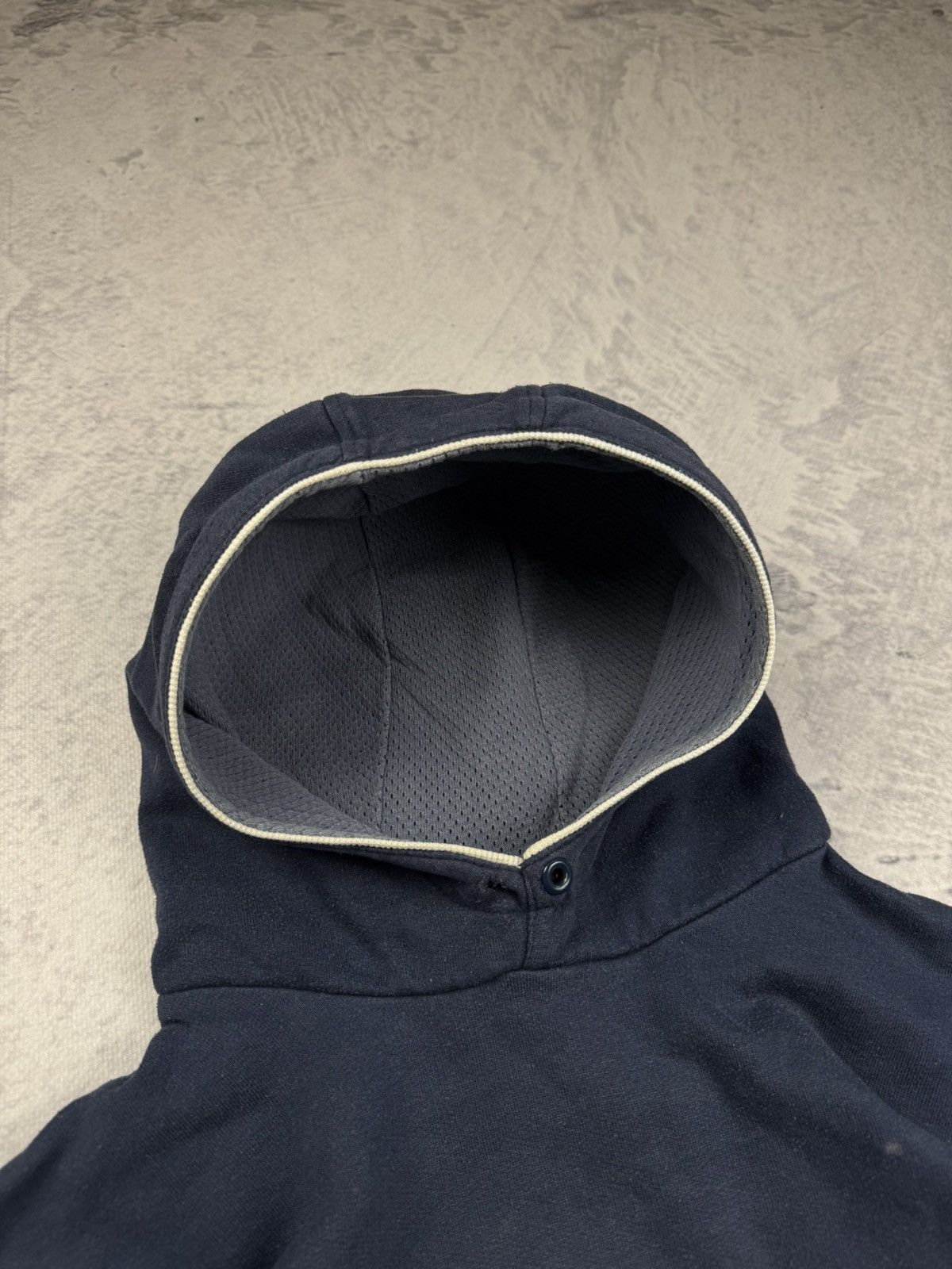 Nike × Vintage NIKE ATHLETIC VINTAGE CENTER LOGO OVERSIZE BOXY HOODIE Size US S / EU 44-46 / 1 - 4 Thumbnail