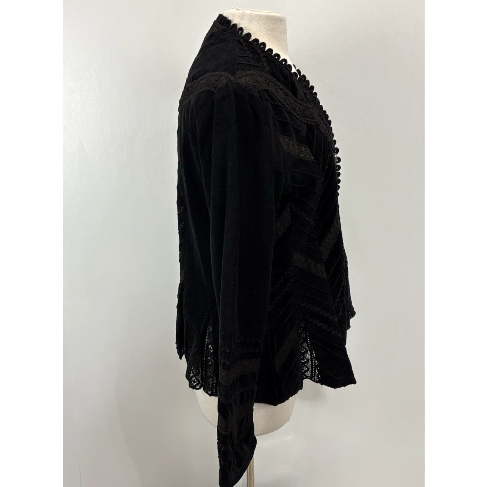 Velvet VINTAGE Gothic Mixed Media Jacket Women Medium Black Velvet Lace Up 90s Grunge Size M / US 6-8 / IT 42-44 - 4 Thumbnail