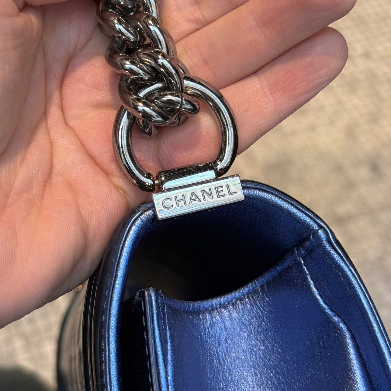 Chanel Chanel 2014 Metallic Blue Patent Old Medium Boy Bag Size ONE SIZE - 16 Thumbnail