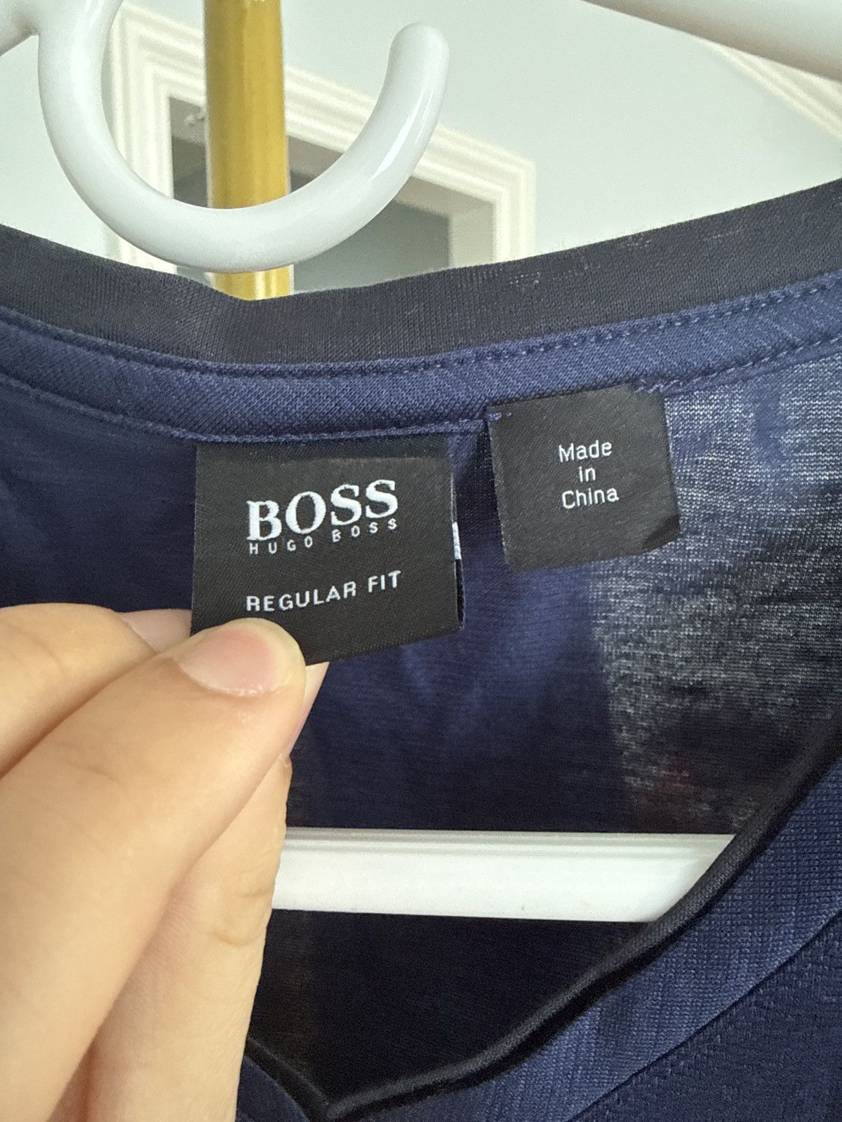 Hugo Boss Hugo Boss Regular Fit V-Neck T-Shirt – Navy – Size M Size US M / EU 48-50 / 2 - 3 Thumbnail