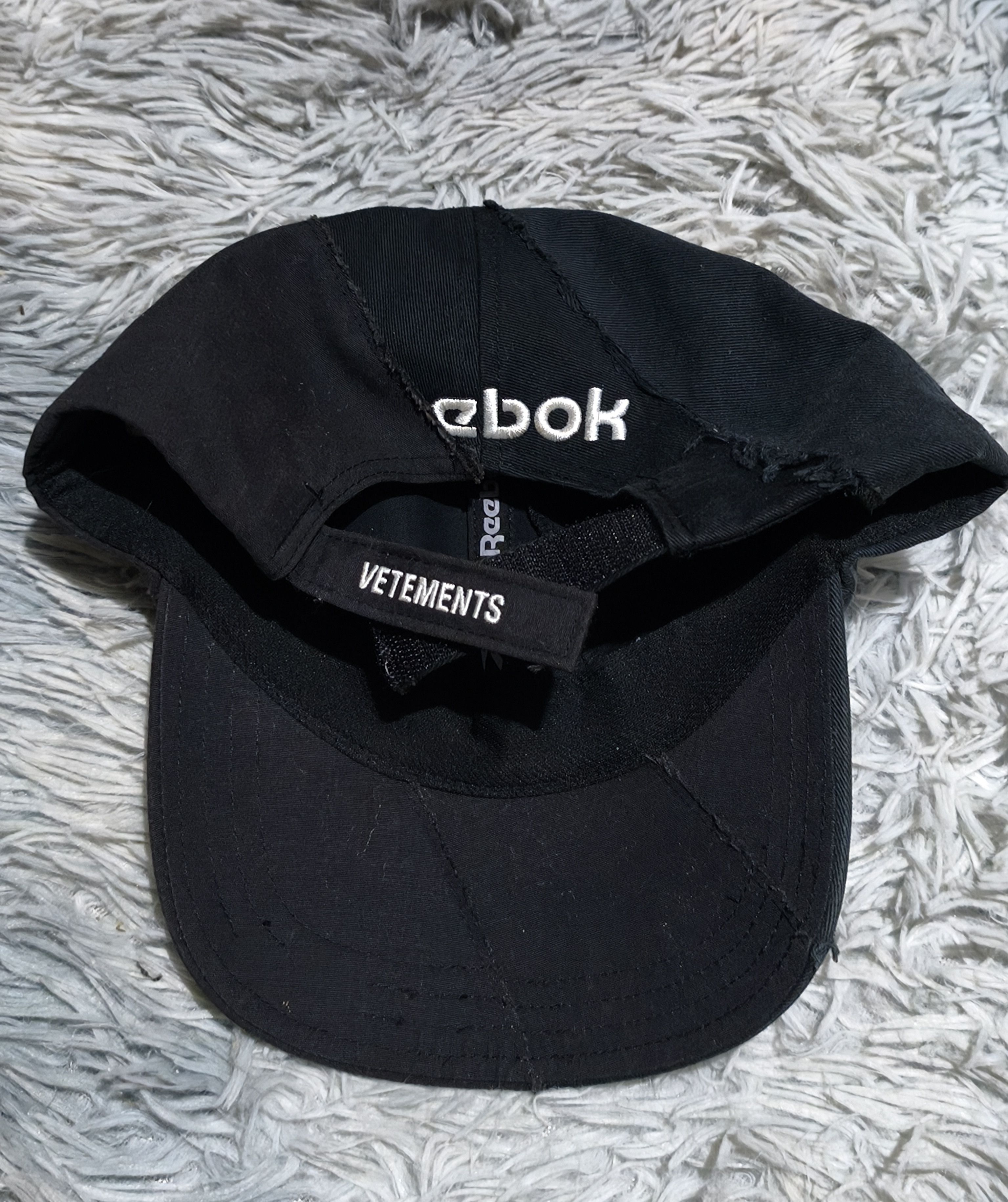 Vetements Vetements x Reebok Reconstructed Cap Size ONE SIZE - 7 Thumbnail