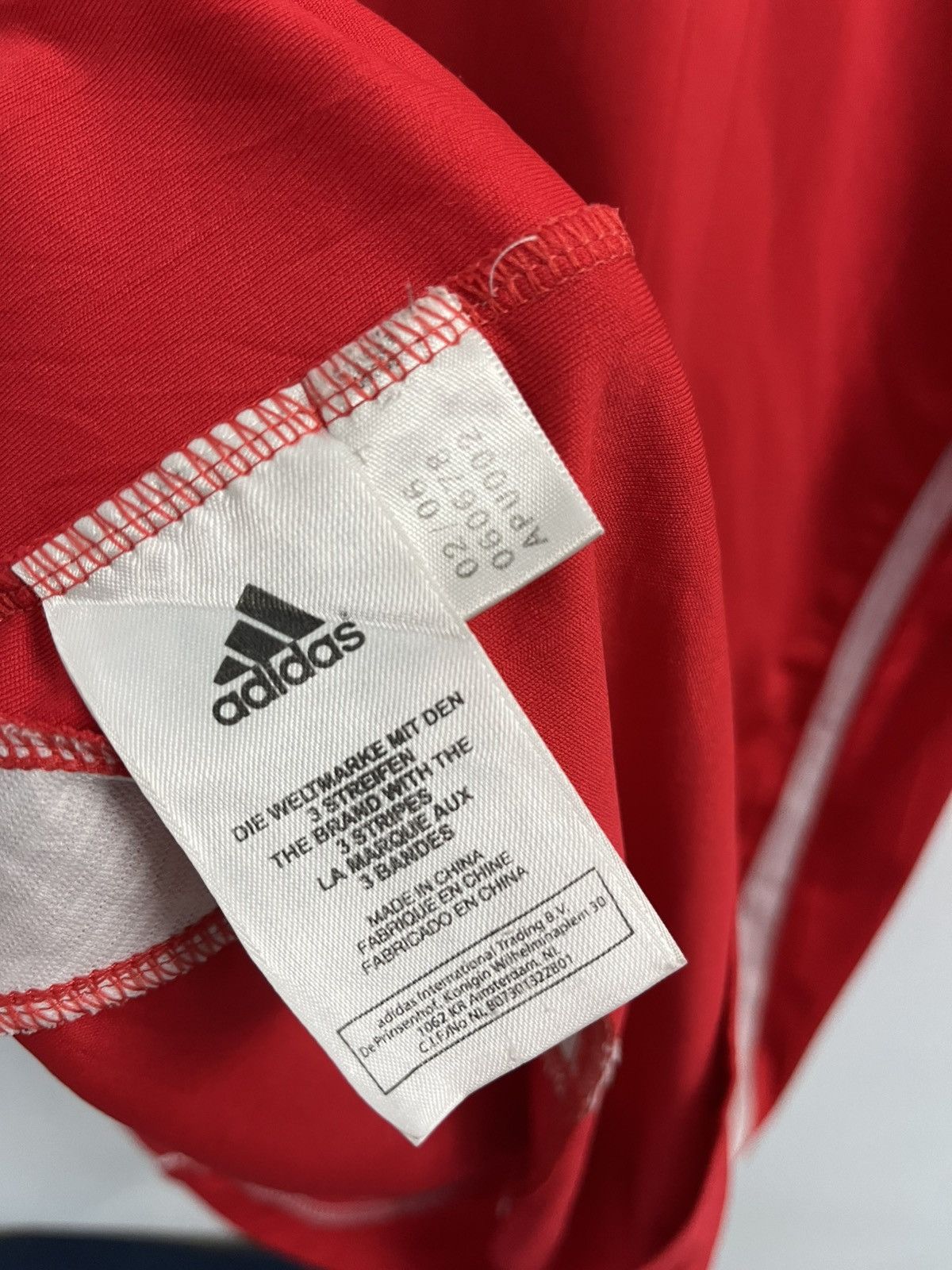 Vintage Vintage Adidas Benfica FC Portugal 2006/07 Football Jersey Size US S / EU 44-46 / 1 - 10 Thumbnail