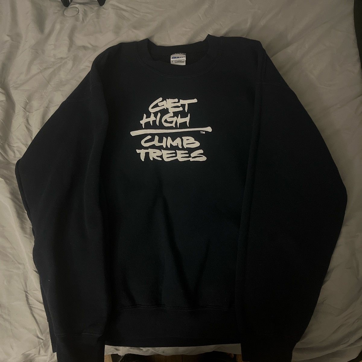 Gildan Black Gildan “get high climb trees” crewneck Size US M / EU 48-50 / 2 - 1 Thumbnail