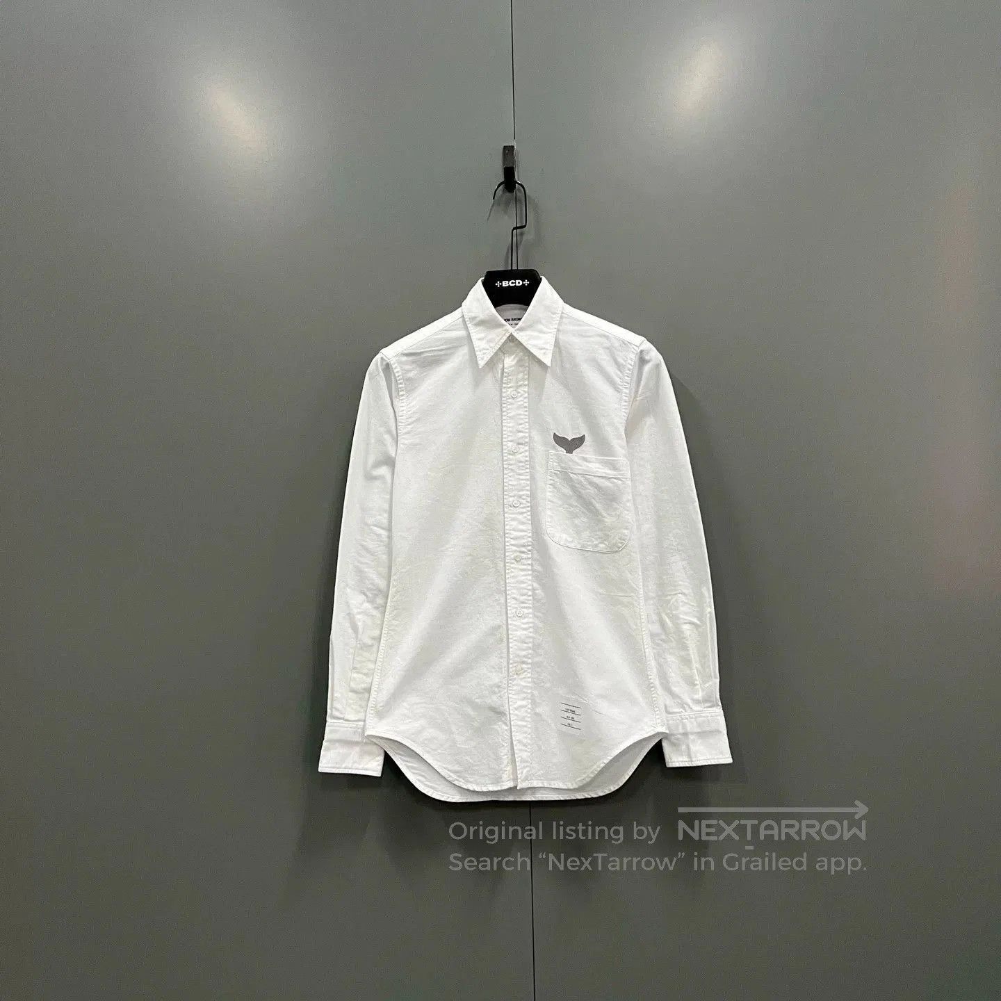 Thom Browne thom browne white pocket fishtail shirt. Size US XXS / EU 40 - 1 Thumbnail