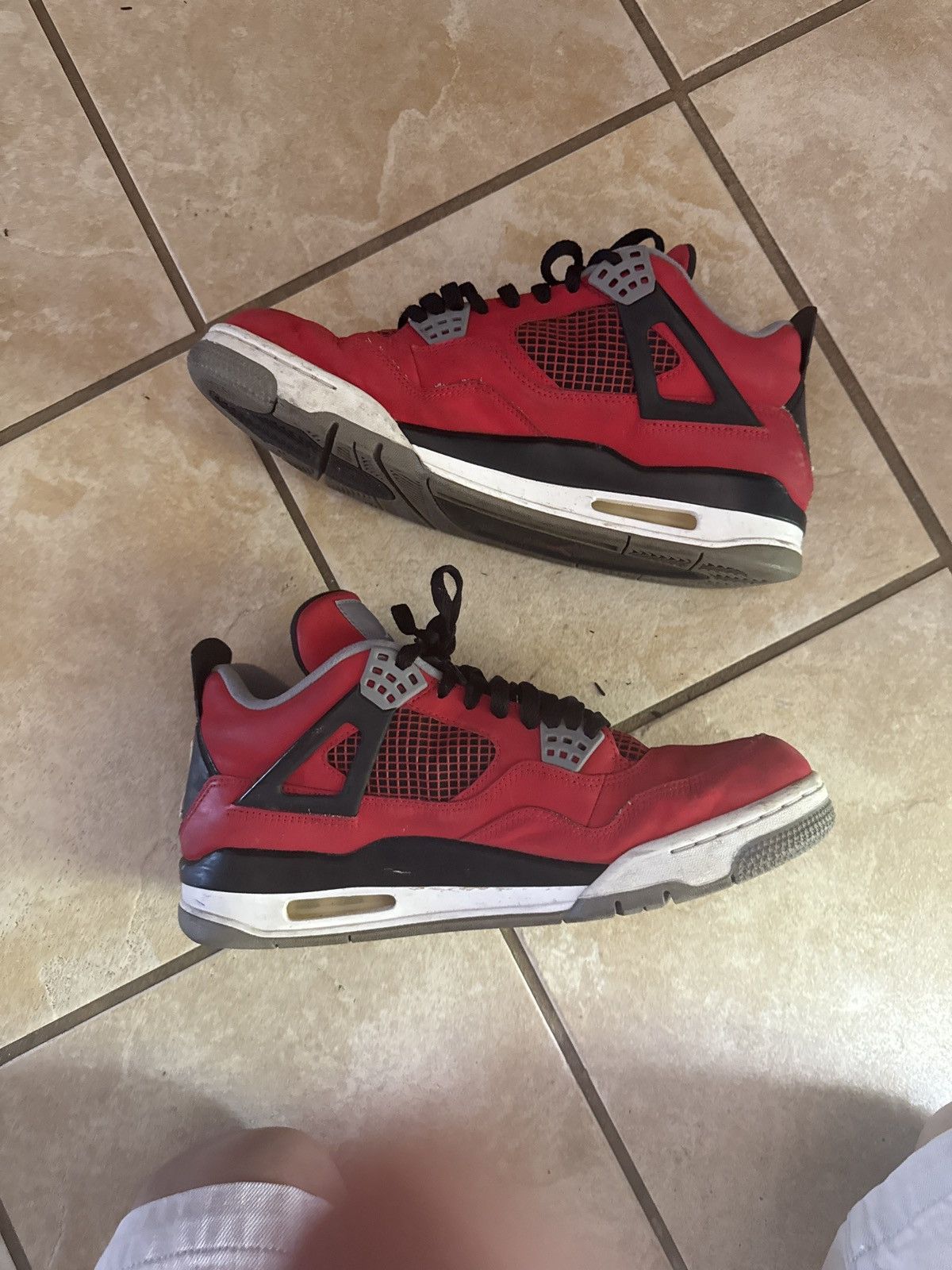 Jordan Brand Jordan 4 red Size US 11 / EU 44 - 5 Thumbnail