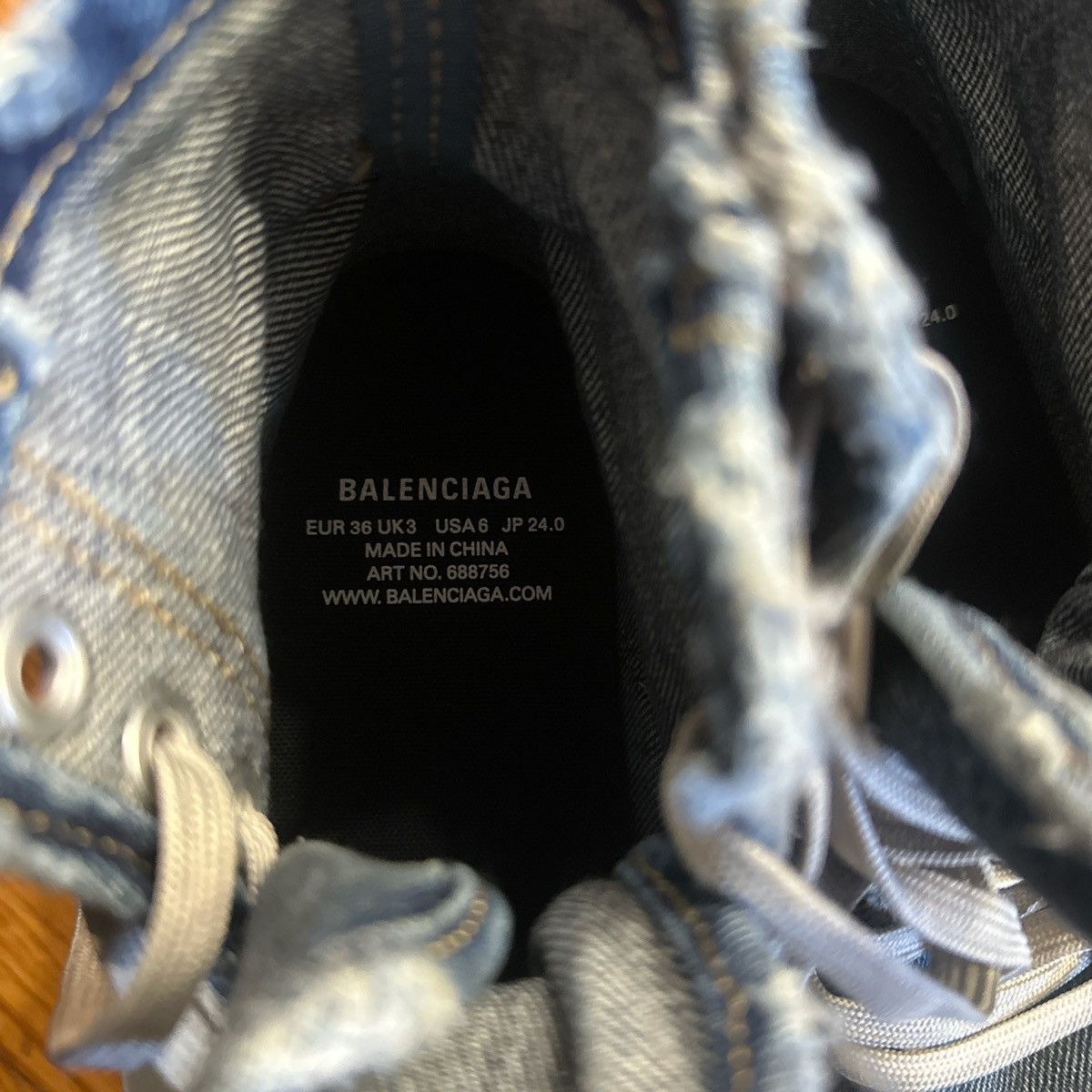 Balenciaga Balenciaga Paris High top 90’s Denim Size US 6 / EU 39 - 7 Thumbnail