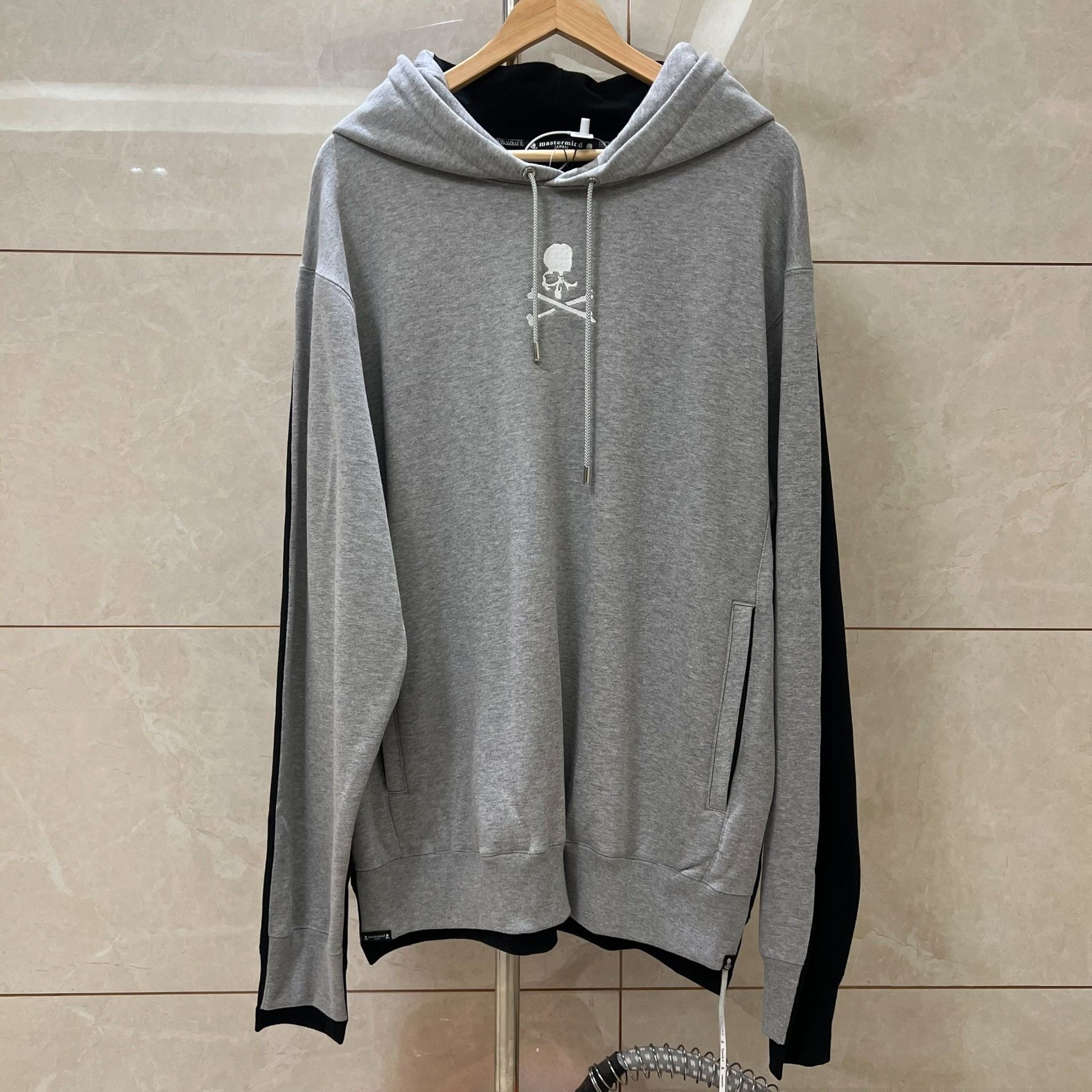 Mastermind Japan Mastermind Japan MMJ 21SS Skull Embroidery Hoodie Size US L / EU 52-54 / 3 - 1 Thumbnail
