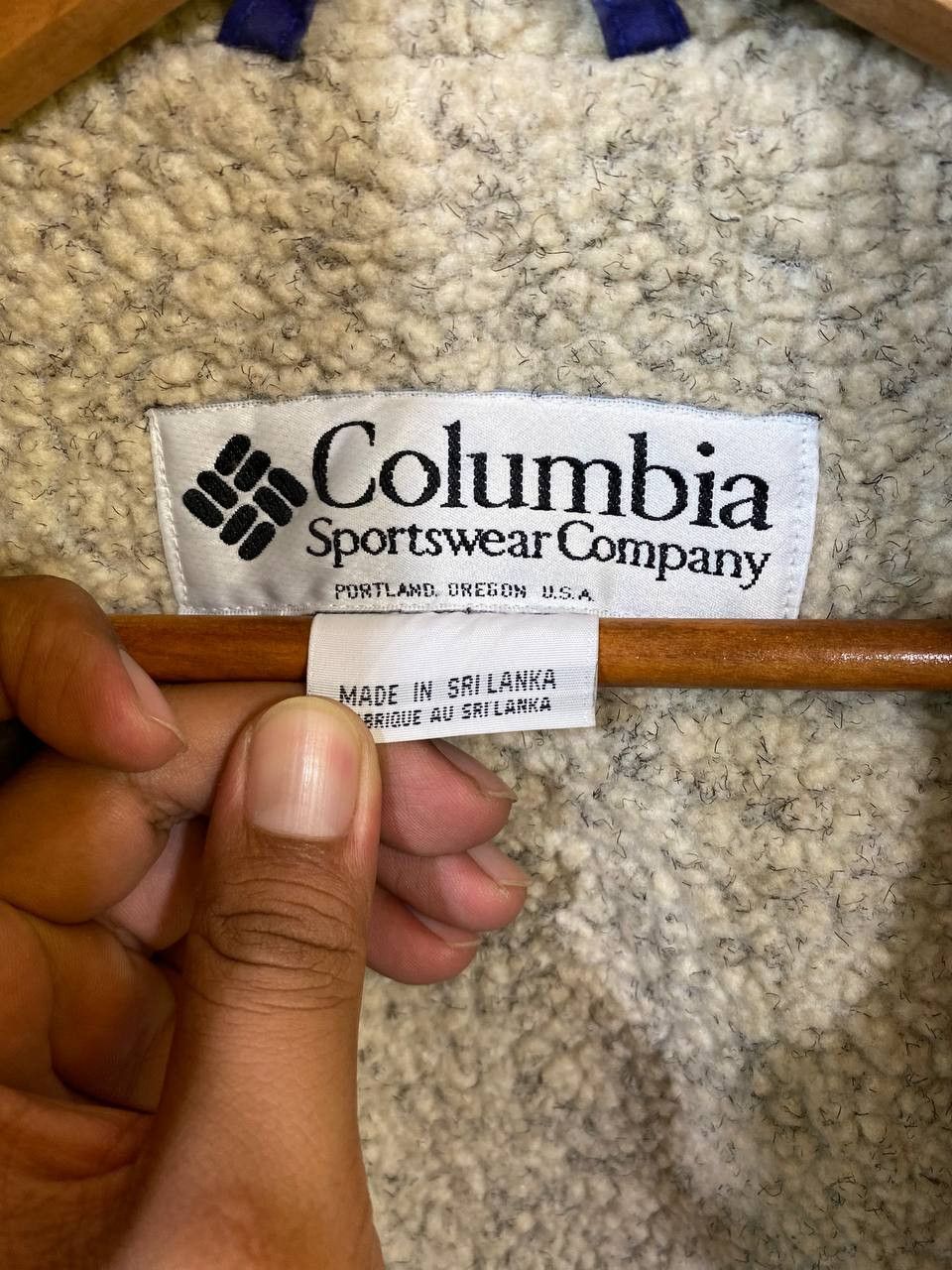 Columbia vintage columbia jacket fleece lining nice design Size US XL / EU 56 / 4 - 4 Thumbnail
