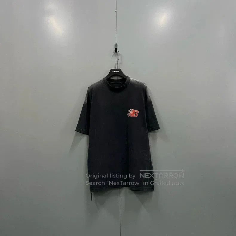 Balenciaga Balenciaga Distressed Flame Logo T-shirt. Size US XS / EU 42 / 0 - 1 Thumbnail