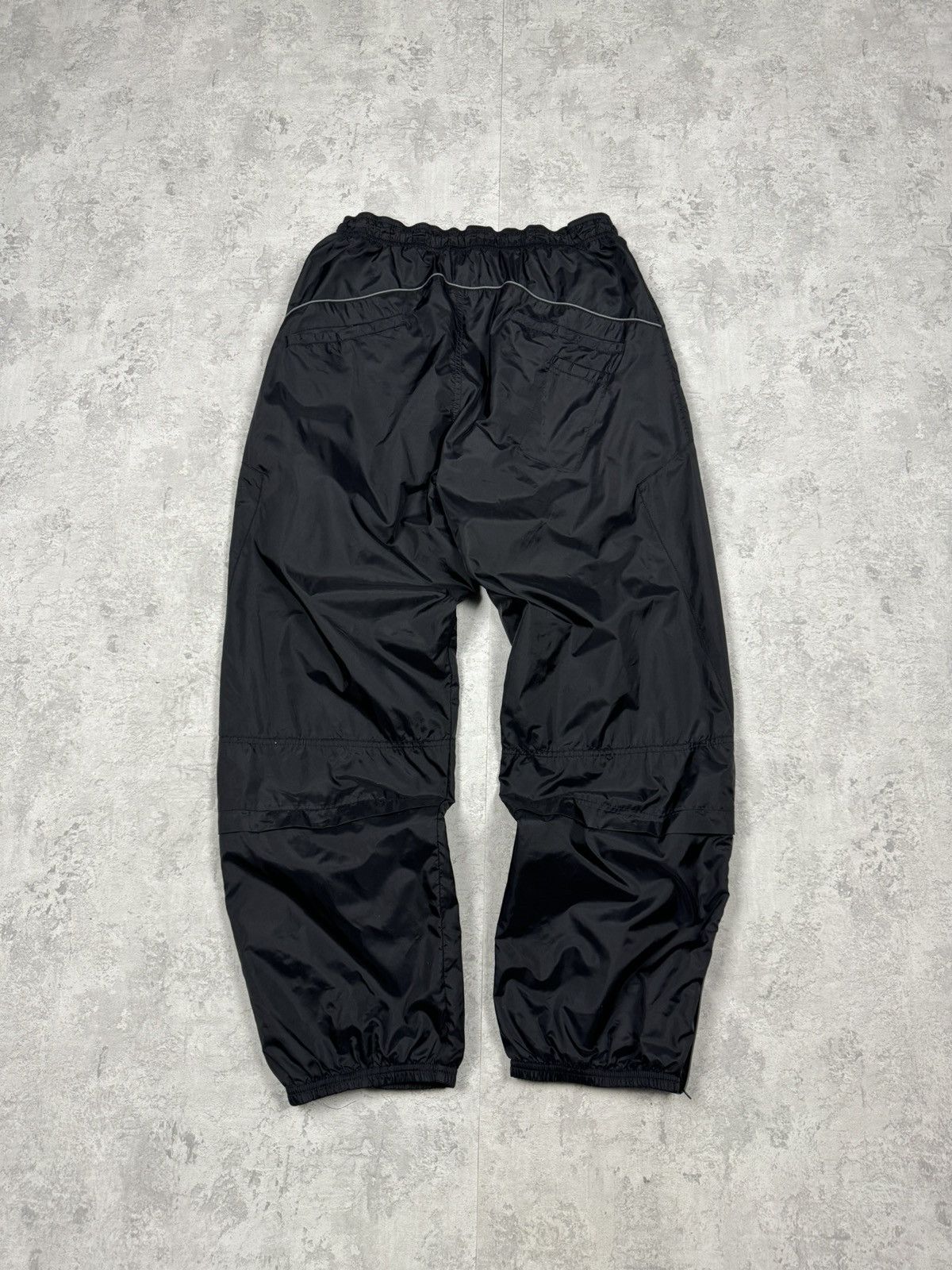 Nike Vintage Nike Y2K Streetwear Sportswear Track Pants Size L Size US 34 / EU 50 - 11 Thumbnail
