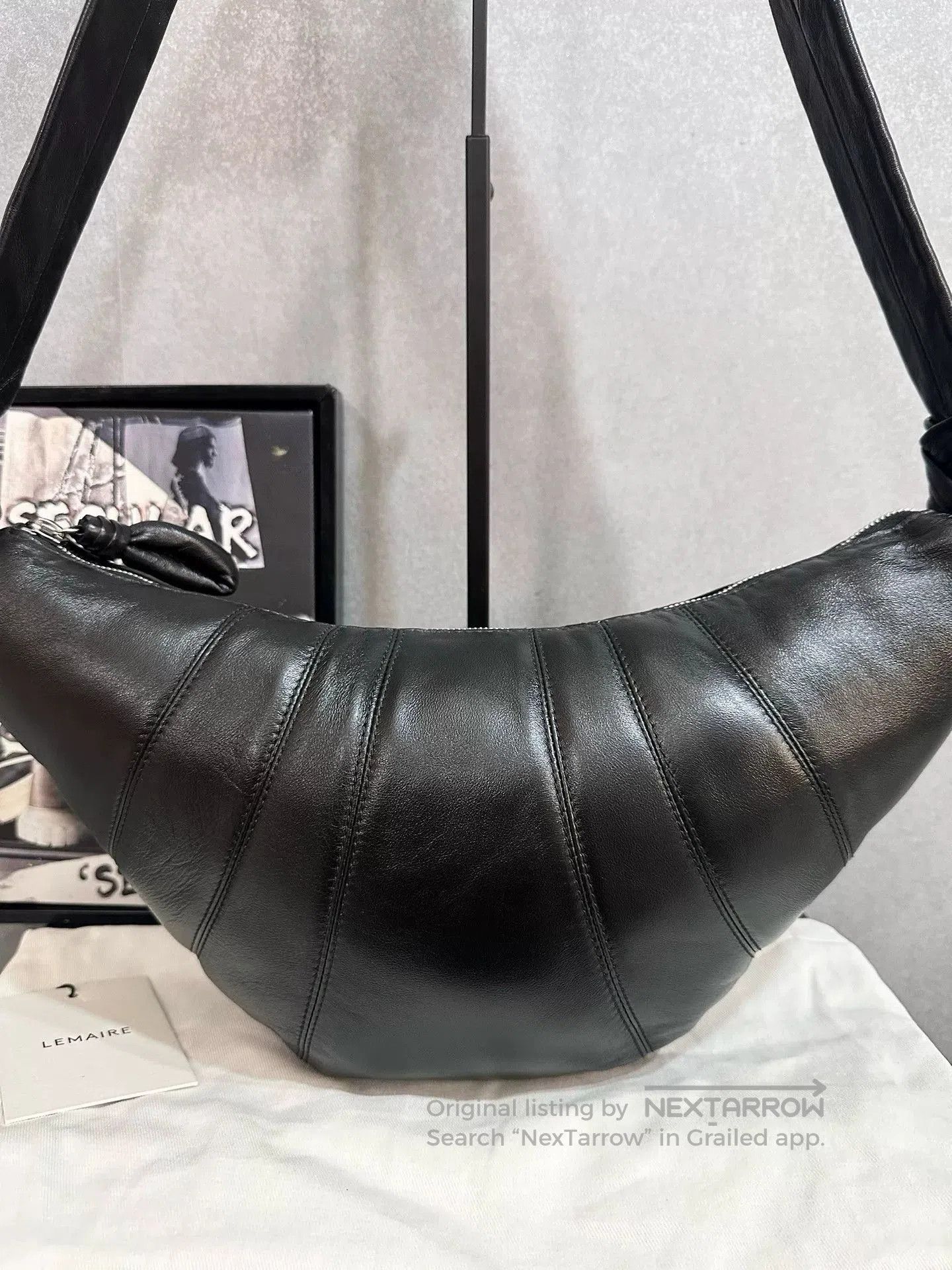 Lemaire Lemaire Medium Black Sheepskin Croissant Bag. Size ONE SIZE - 3 Thumbnail