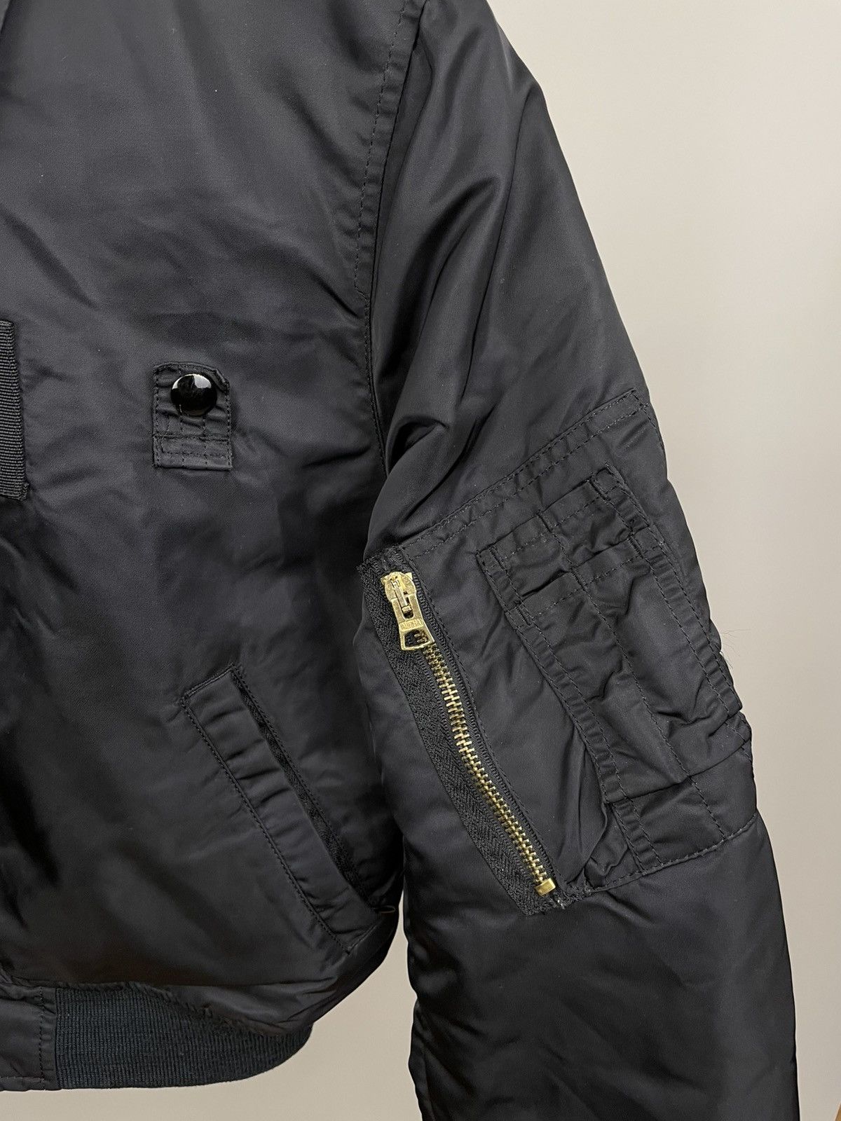 Alpha Industries Vintage alpha industries bomber jacket size S Size S / US 4 / IT 40 - 3 Thumbnail