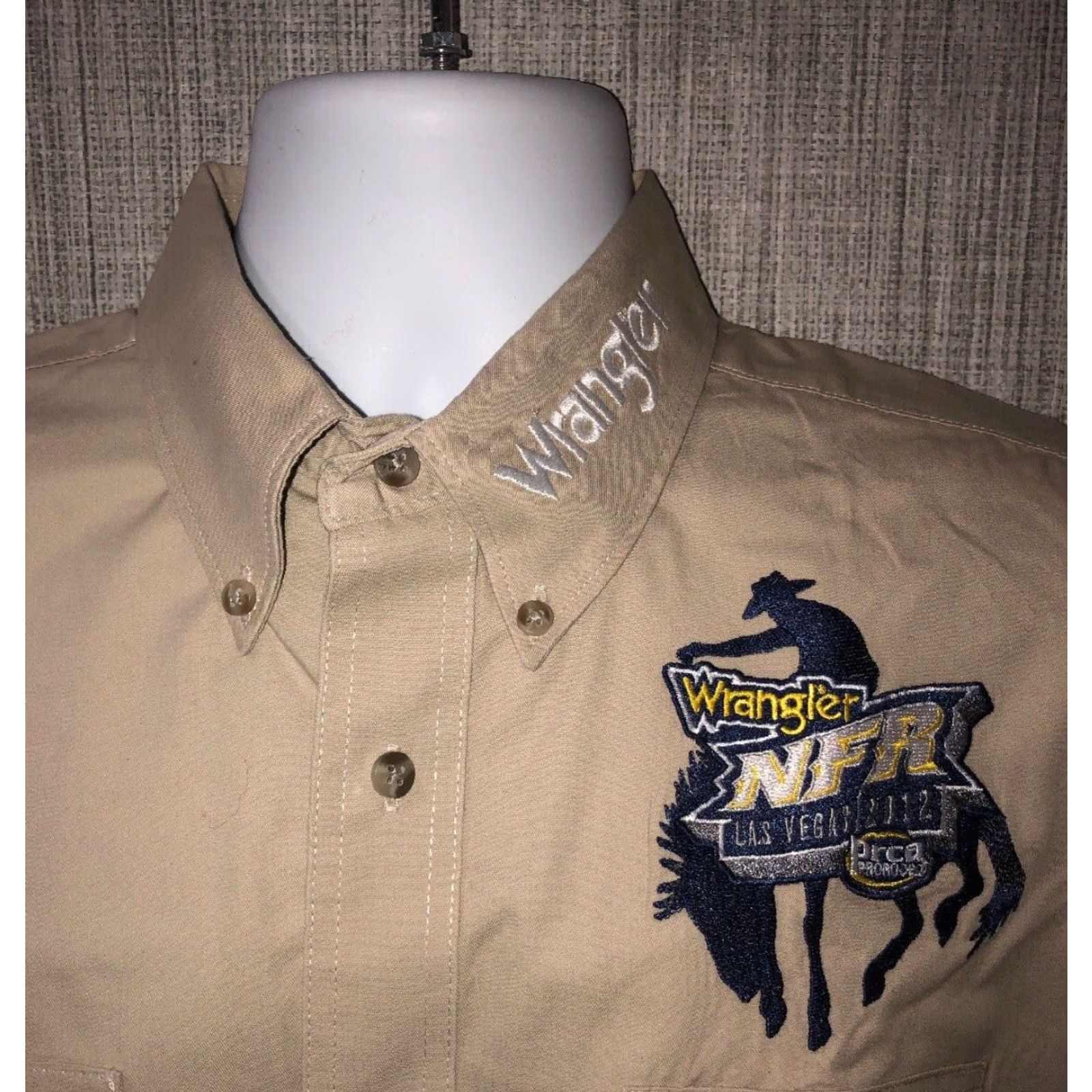 Wrangler Wrangler Beige Long Sleeve Button Front Shirt Adult Large Mens Size US L / EU 52-54 / 3 - 4 Thumbnail
