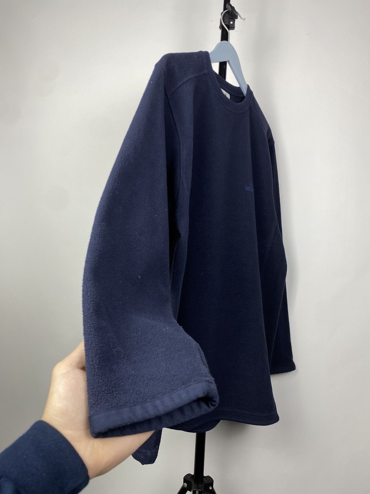 Adidas × Vintage Vintage 90s Adidas Fleece Sweatshirts Streetwear Style RARE! Size US M / EU 48-50 / 2 - 2 Thumbnail