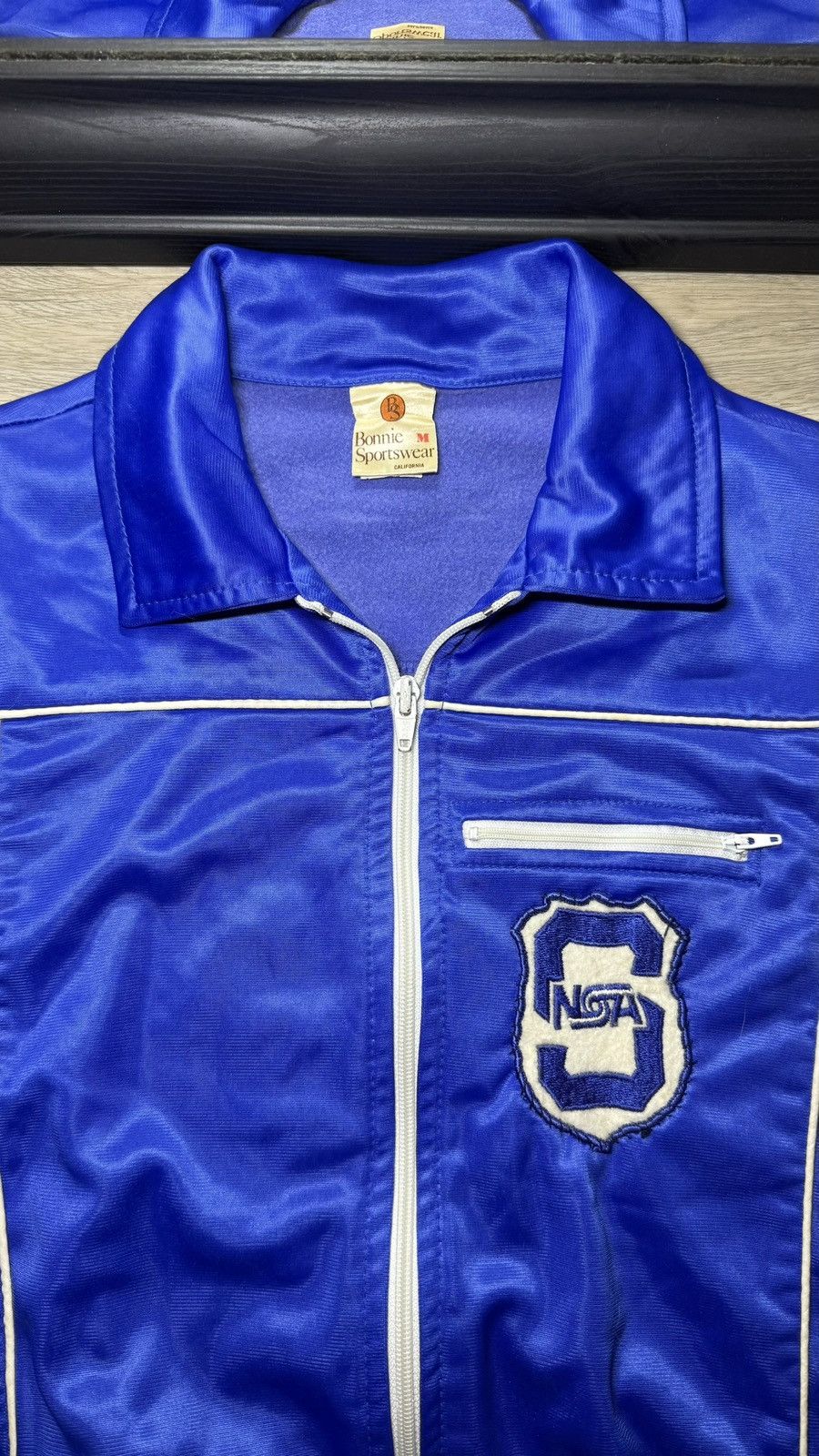 Other Vintage 1990s S noa Satin Blue Varsity Embroidered Jacket Size US M / EU 48-50 / 2 - 3 Thumbnail