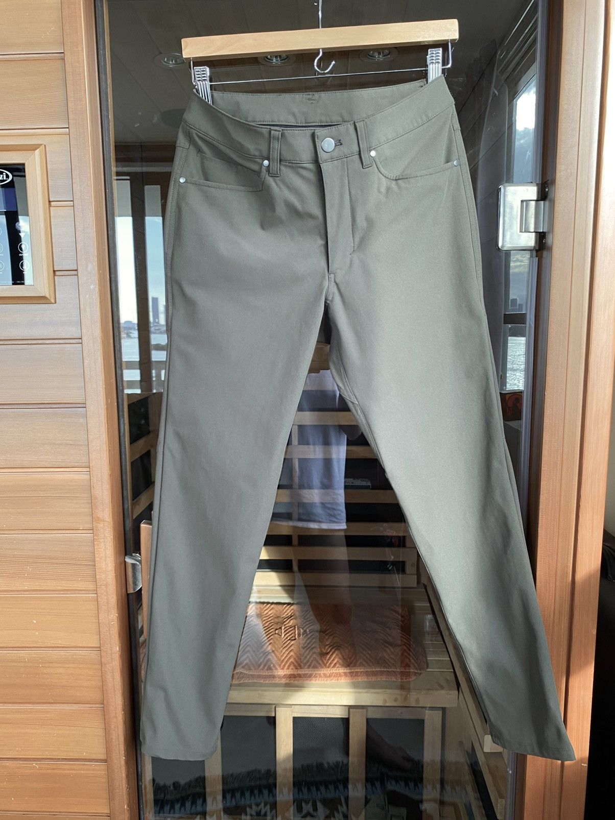 Lululemon Lululemon ABC Slim-Fit Pants Size US 28 / EU 44 - 1 Thumbnail
