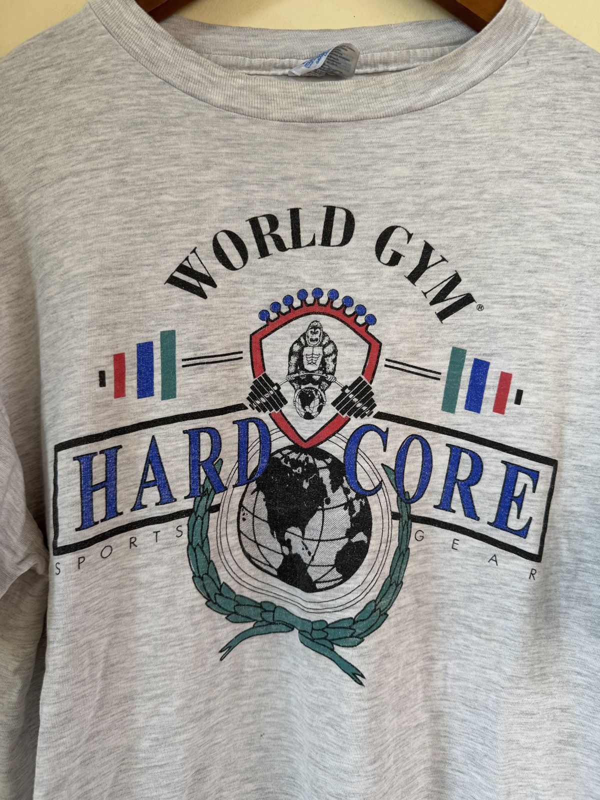 Other *RARE* VINTAGE 90s WORLD GYM FITNESS TEE Size US XL / EU 56 / 4 - 2 Thumbnail