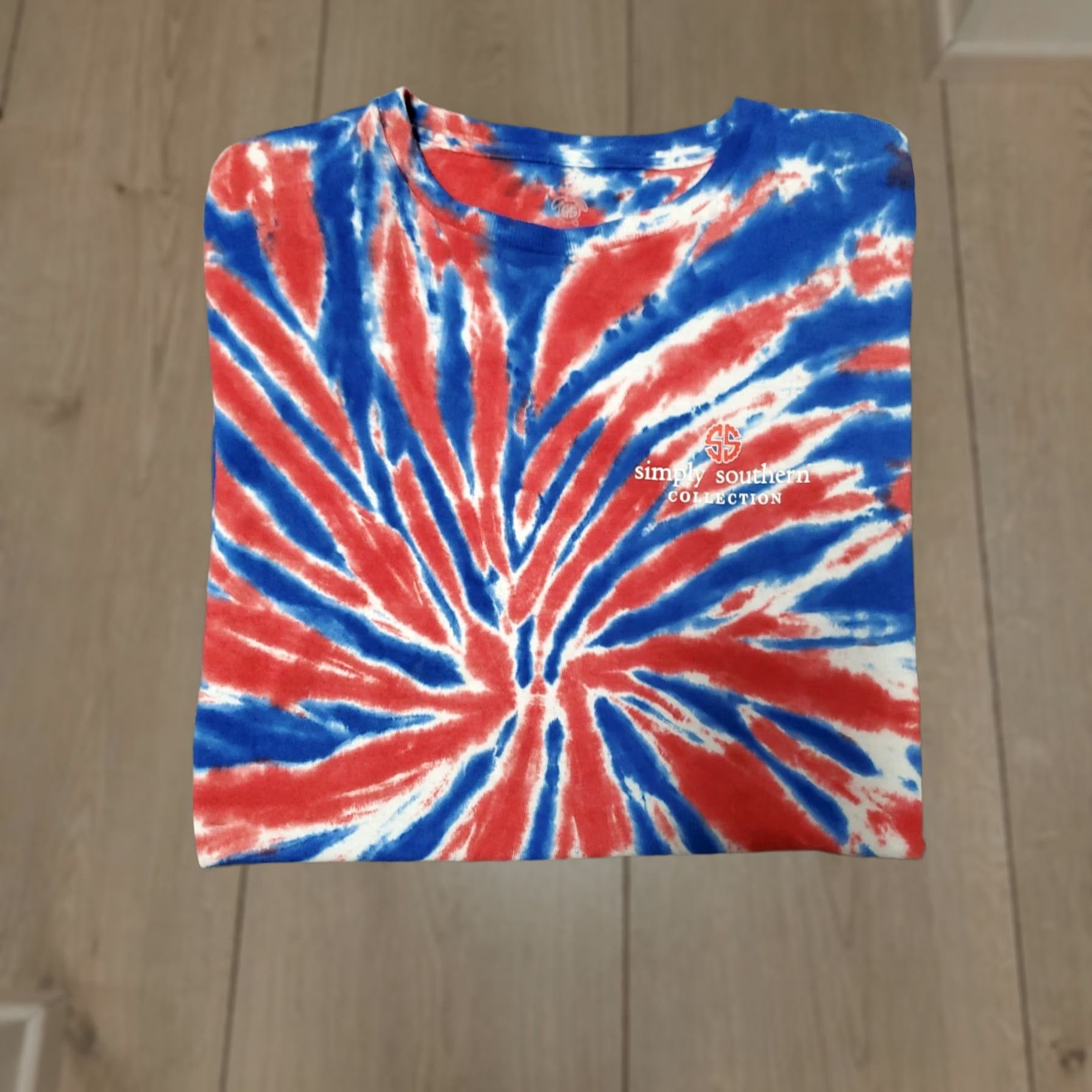 Vintage Simply Southern Tie Dye TShirt Crew Neck Short Sleeve Women XS? No size given. Size S / US 4 / IT 40 - 1 Thumbnail