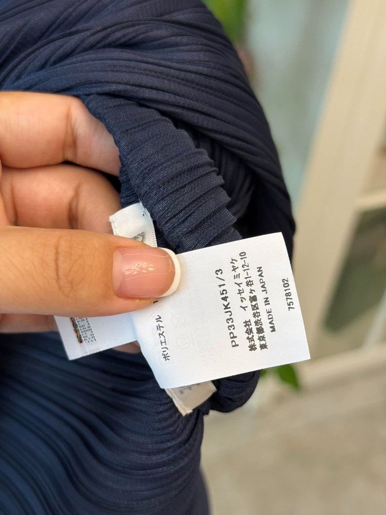 Issey Miyake Issey Miyake Long sleeves with a horizontal spring collar Size L / US 10 / IT 46 - 5 Thumbnail