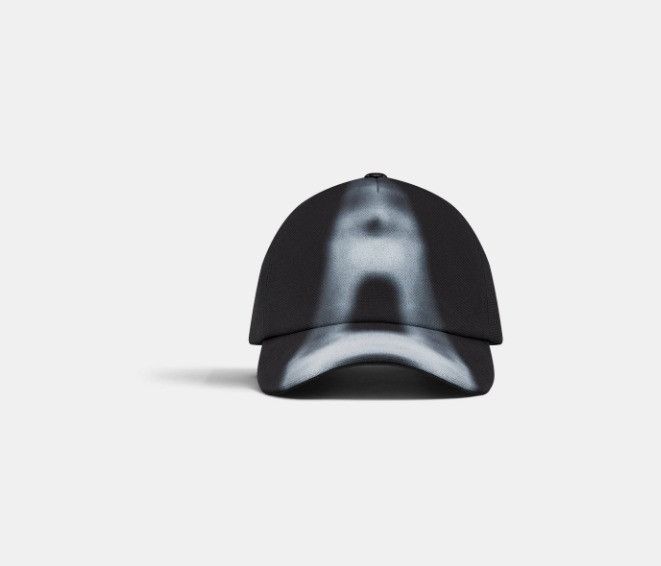 Dior o1w1db10425 42DPT91 Size: OS / Tower Cap / Hat in Black Size ONE SIZE - 2 Thumbnail