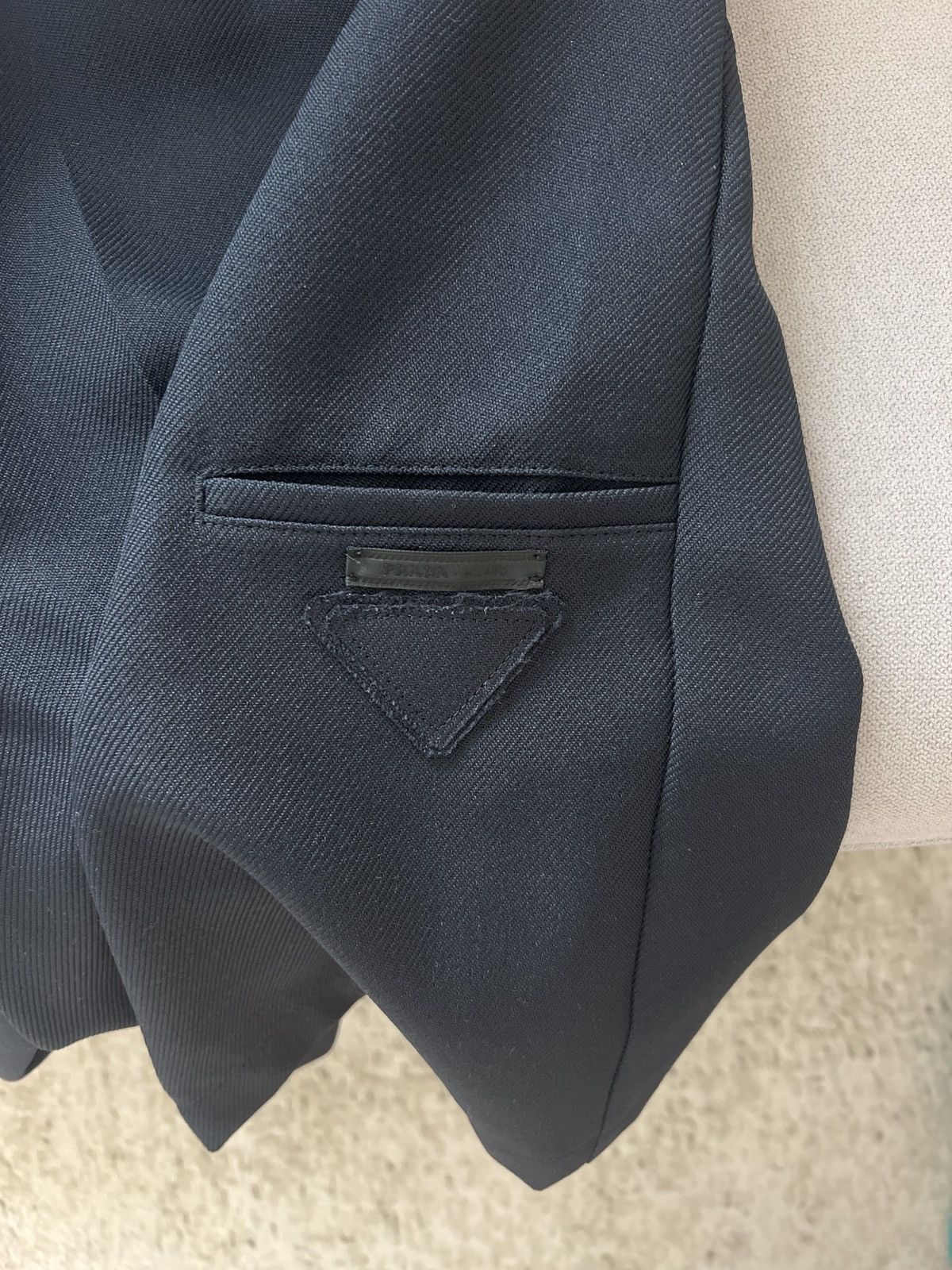 Prada Prada Casual Shorts Size US 36 / EU 52 - 1 Thumbnail