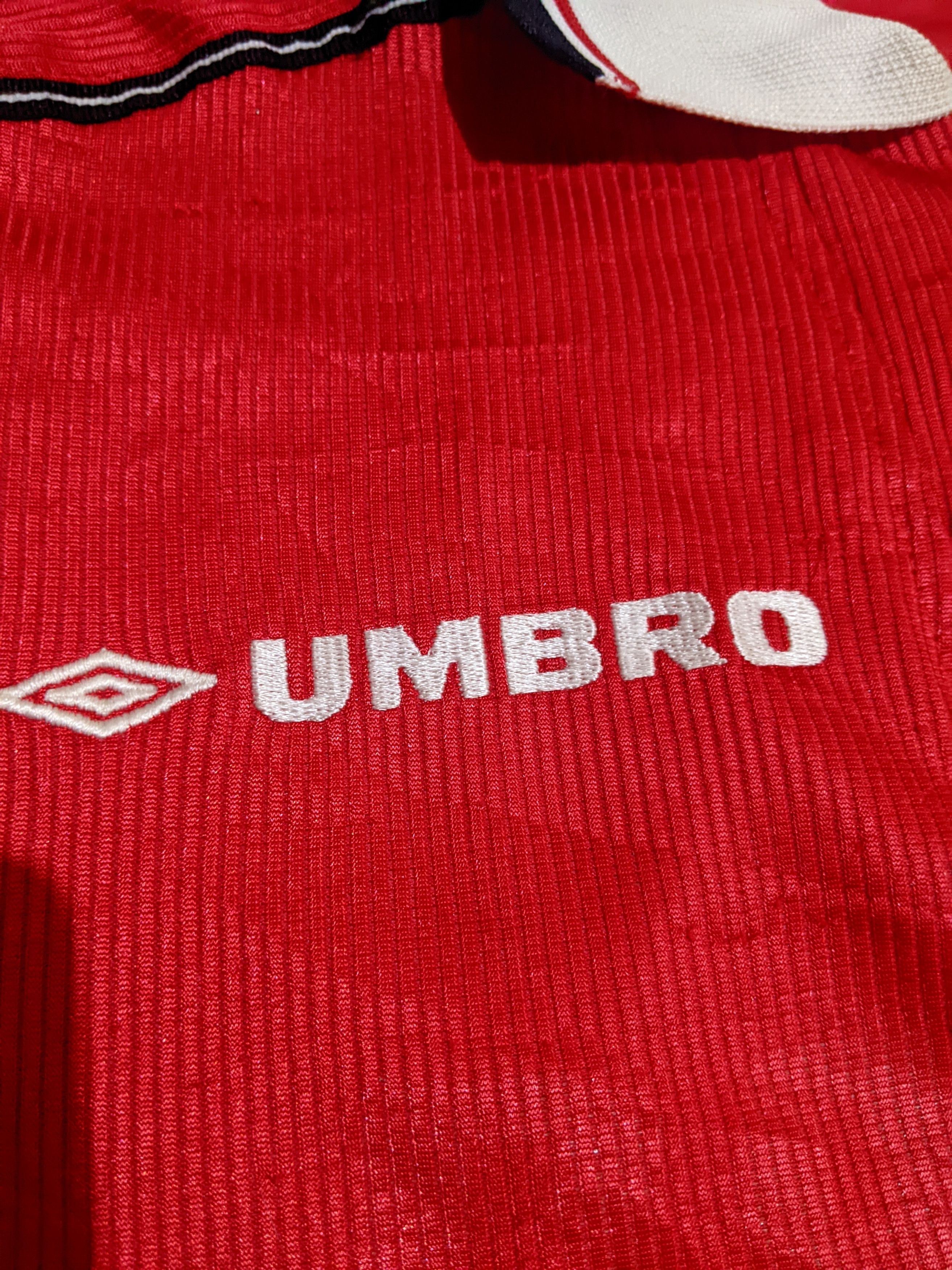 Umbro Manchester united 98-99 template Jersey football shirt Size US XL / EU 56 / 4 - 7 Thumbnail