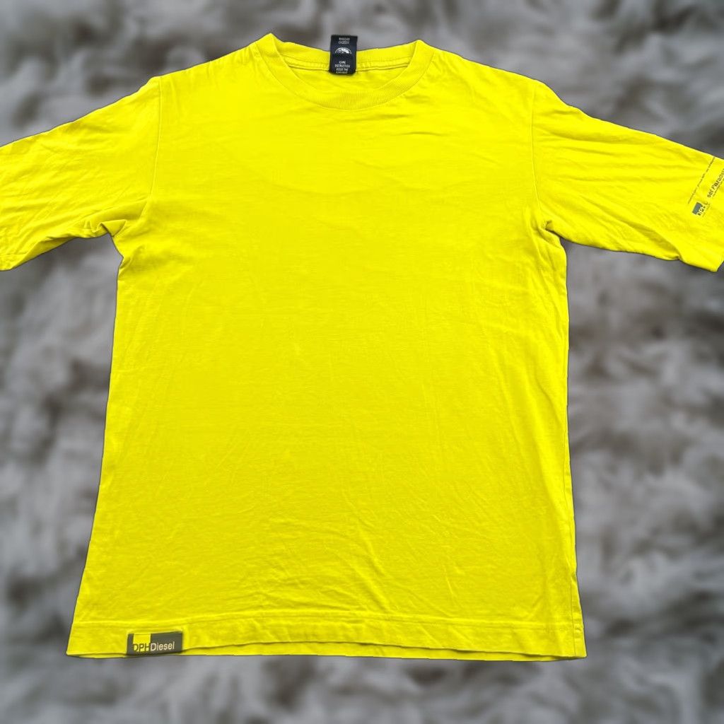 Diesel VINTAGE Diesel DPH Parachutech Mens Shirt Medium Yellow Parachute Polka Dot T-Shirt Moistu re Wicking Size US M / EU 48-50 / 2 - 1 Thumbnail