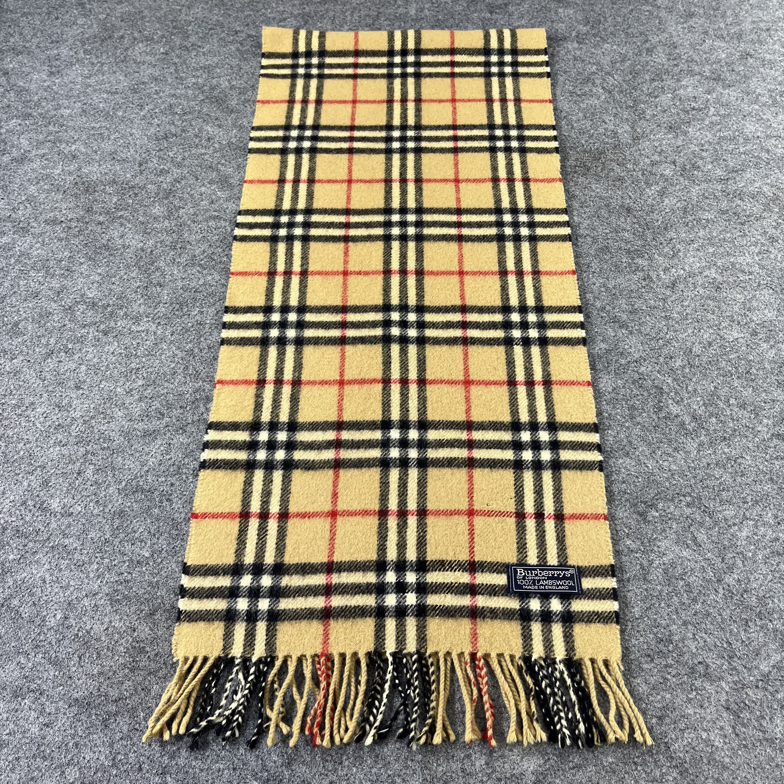 Burberry Burberry Scarf / Muffler / Neckwear Size ONE SIZE - 2 Thumbnail