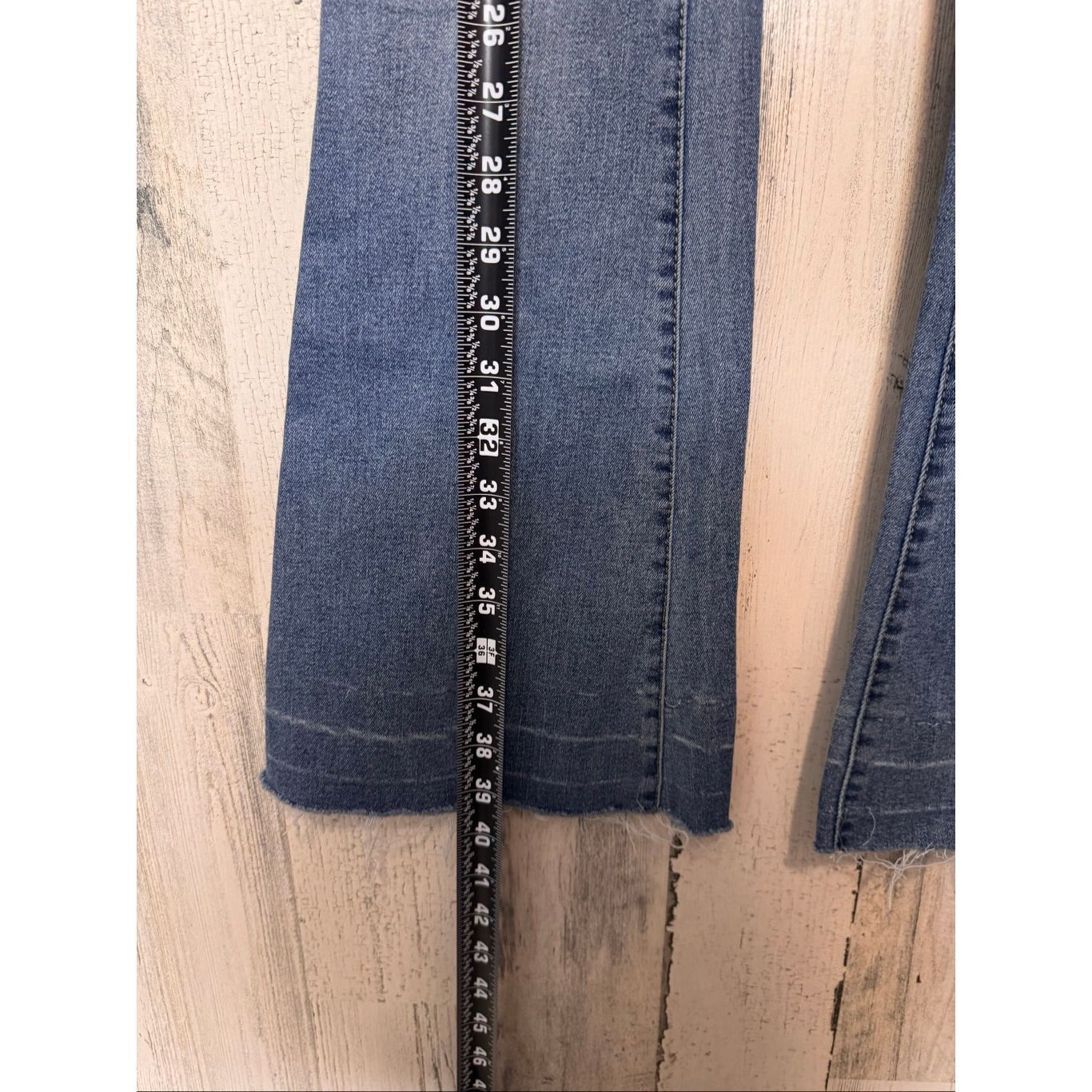 Other Refuge Women’s Medium Wash Flare Jeans Raw Hem – Size M Size 25" / US 0 / IT 36 - 11 Thumbnail