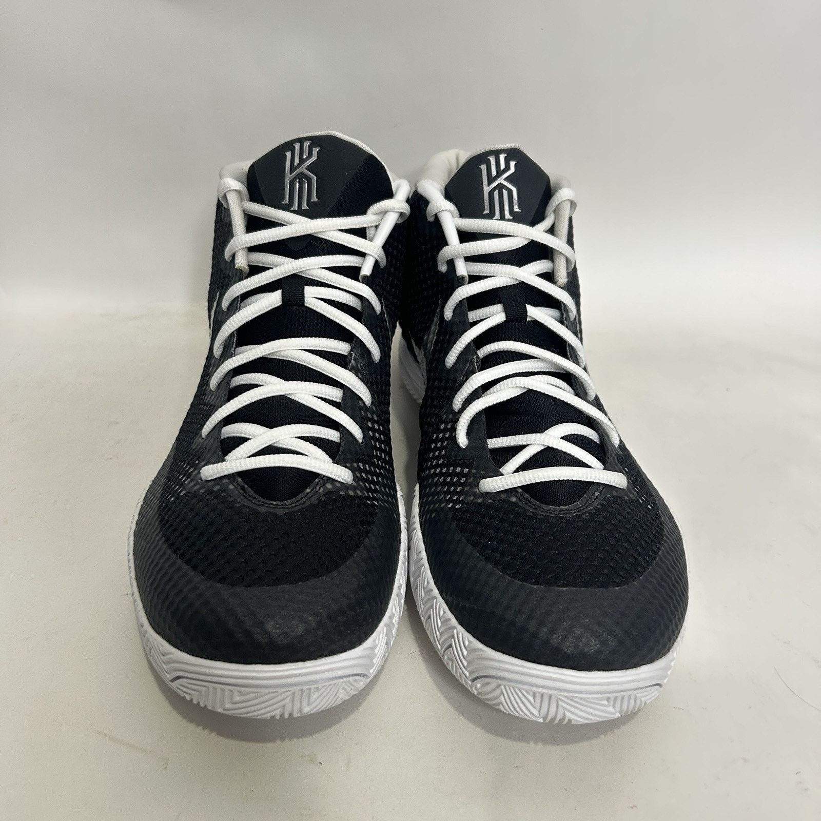 Nike Nike Kyrie Irving 1 Nike ID By You “Black White Silver” Size US 15 / EU 48 - 2 Thumbnail