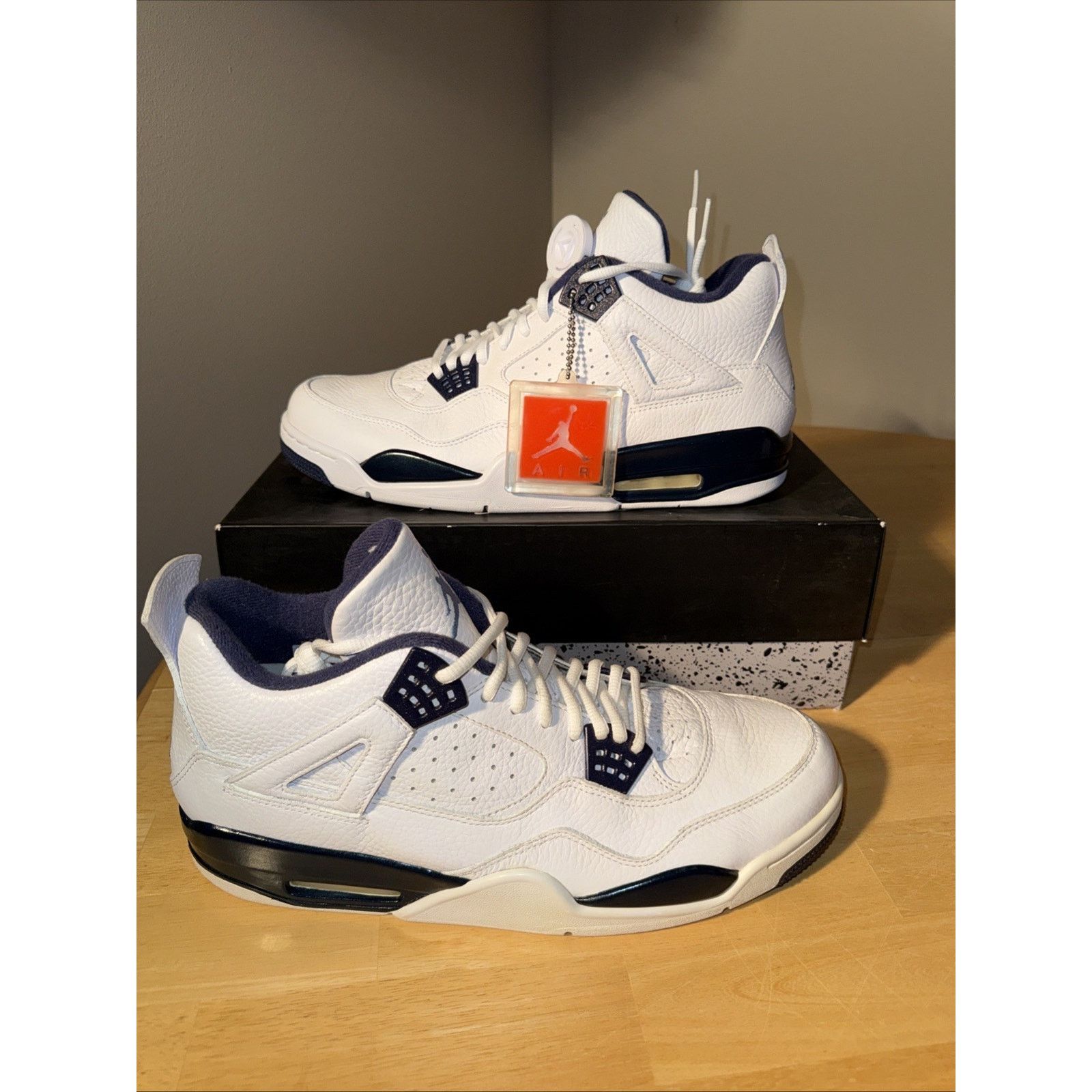 Nike Size 13 - Air Jordan 4 Retro LS Columbia 🔥🔥🔥🔥🔥🔥🔥🔥 Size US 13 / EU 46 - 1 Thumbnail