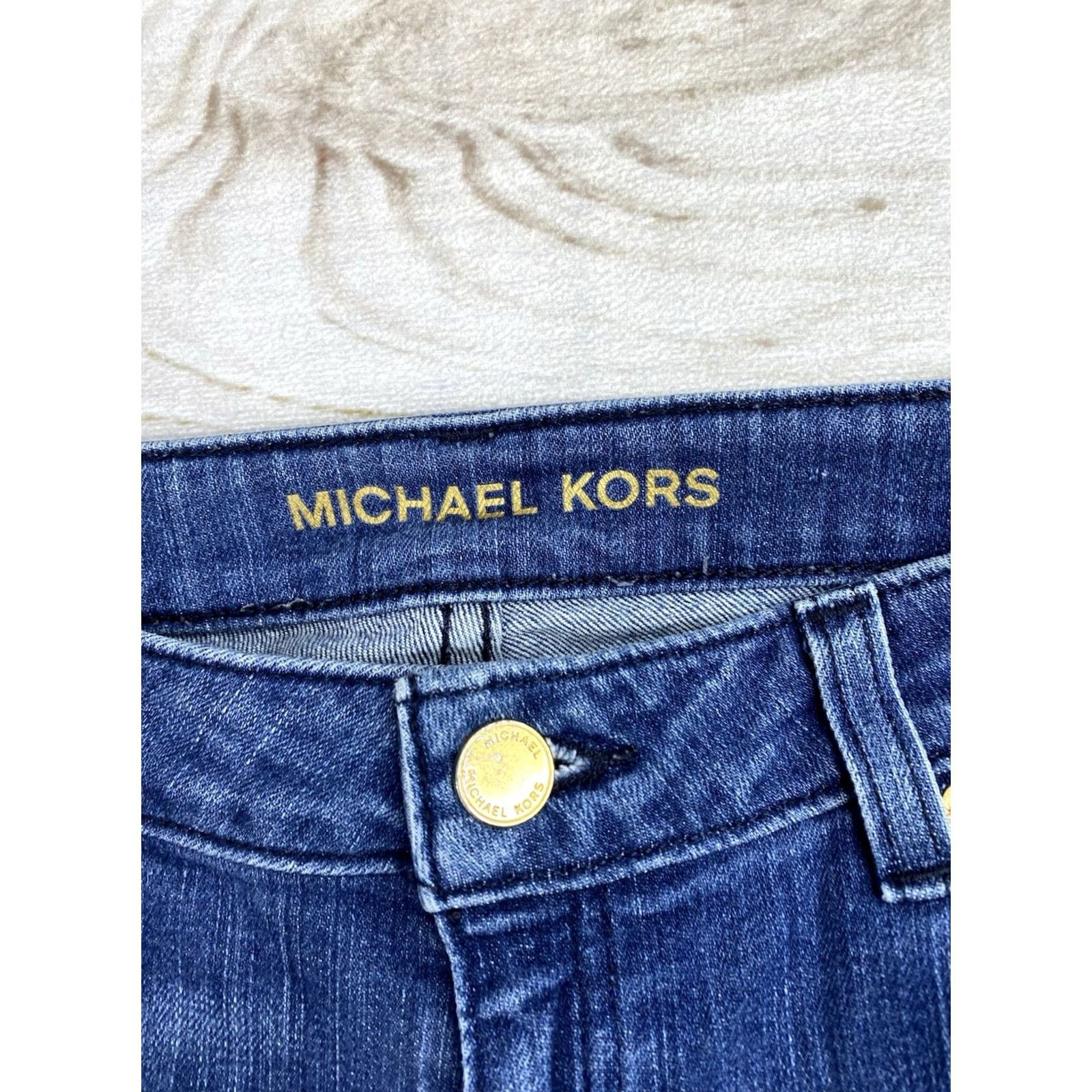 Michael Kors Michael Kors Dillon Relaxed Jeans Women's Size 4 Dark Wash Denim Distressed Jeans Mens? No Size 27" / US 4 / IT 40 - 3 Thumbnail