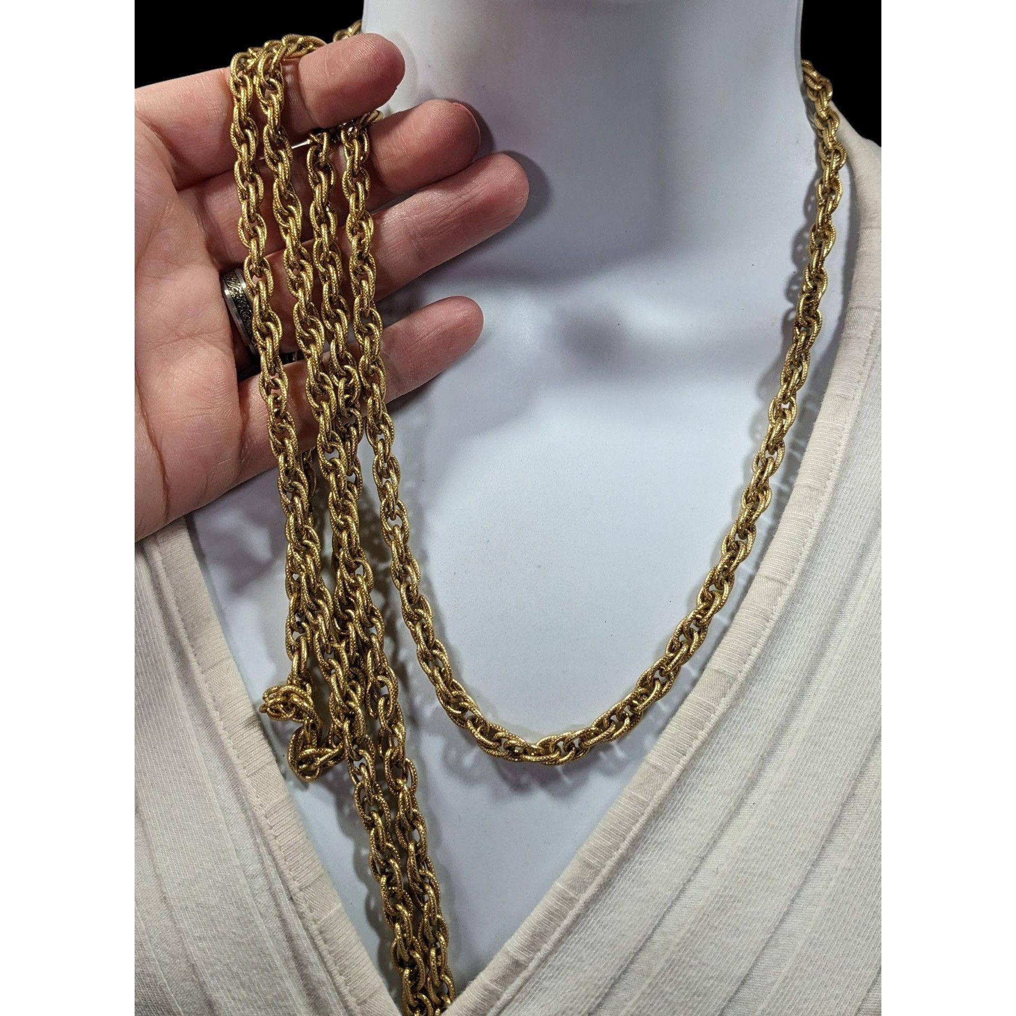 Other Classic Lightweight Gold Tone Chain Necklace Size ONE SIZE - 6 Thumbnail